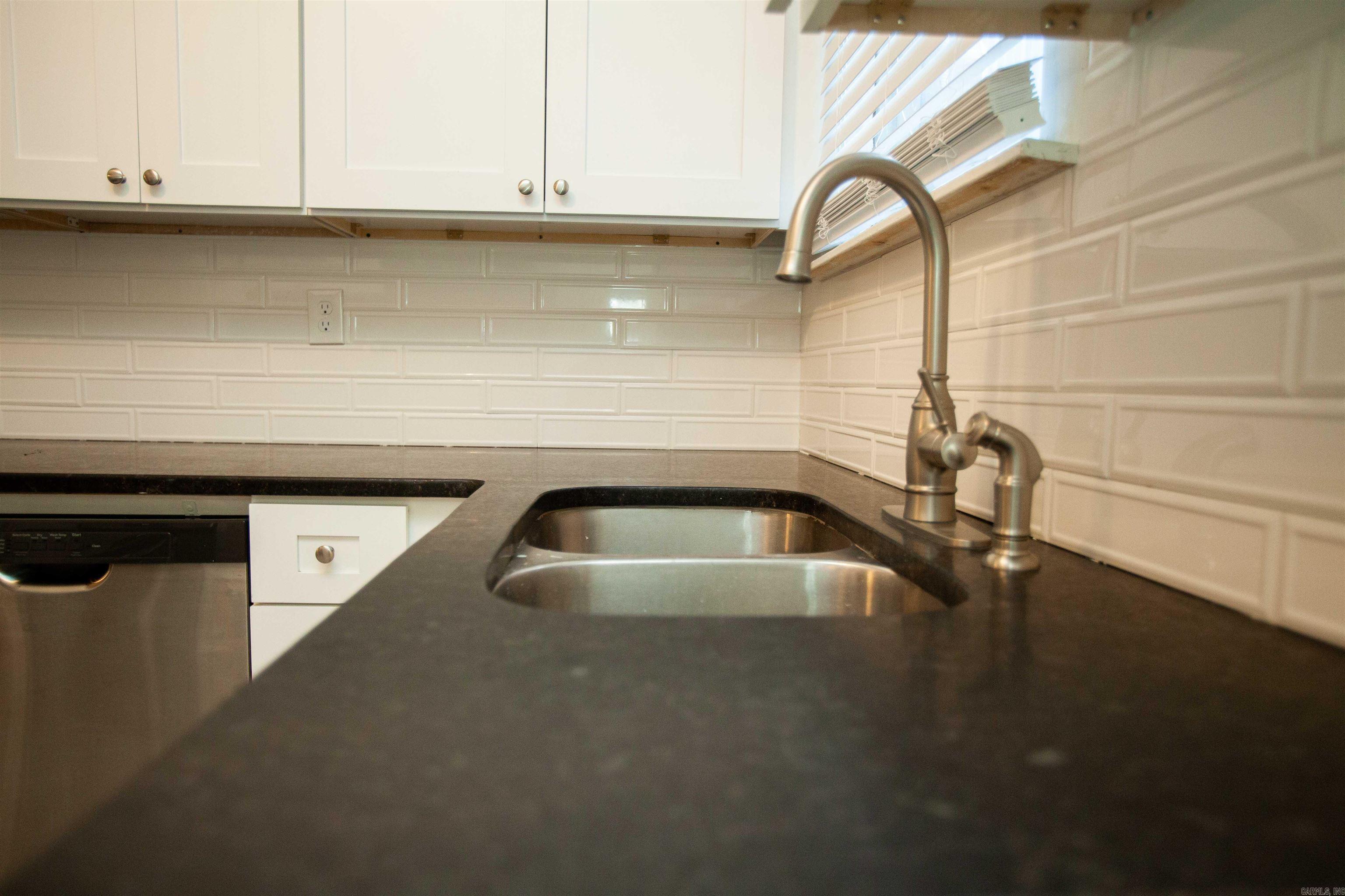 Riffel & Rhoten Ridgeland - Residential Lease