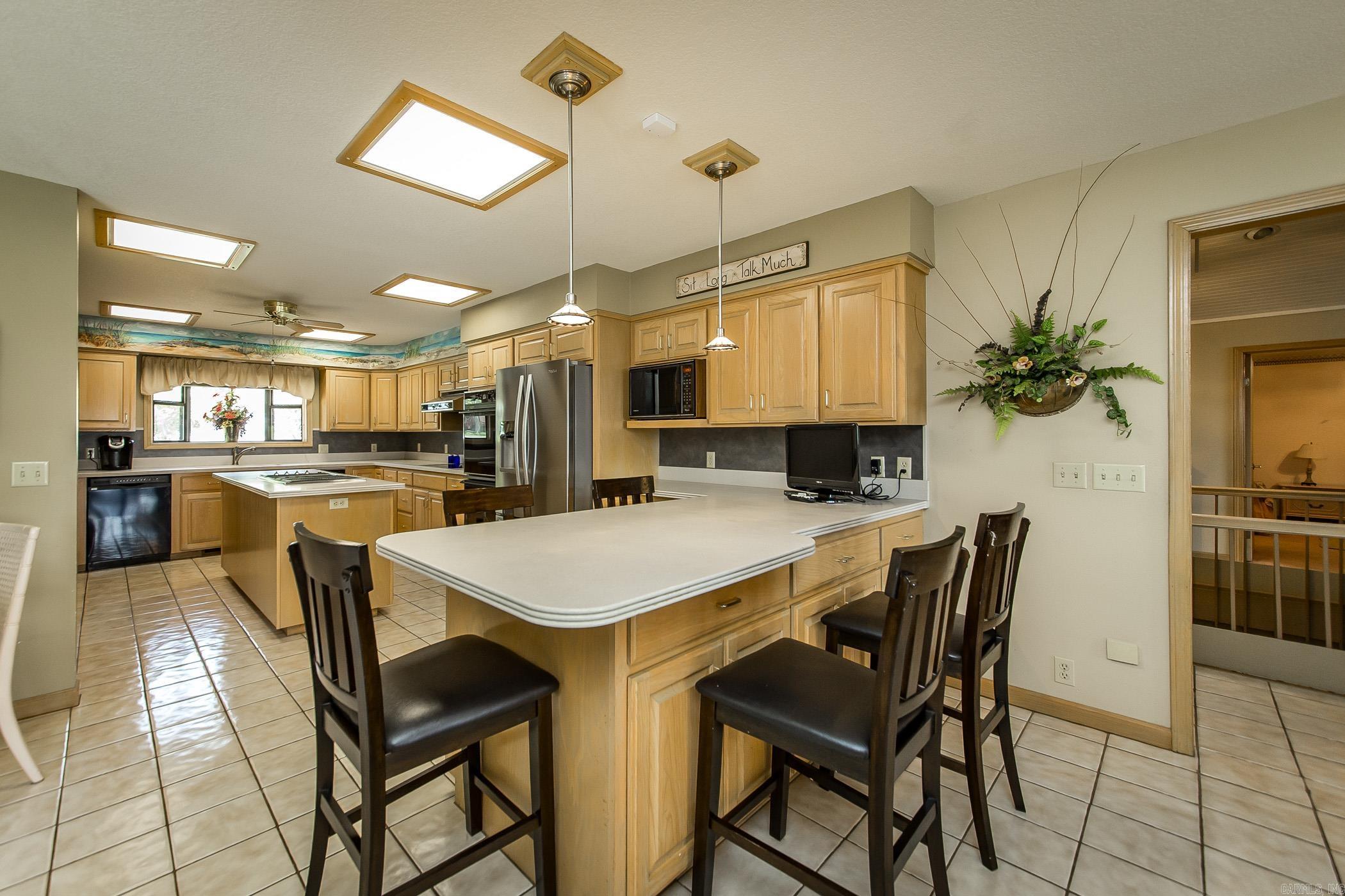 Riviera Cove-Lake - Residential