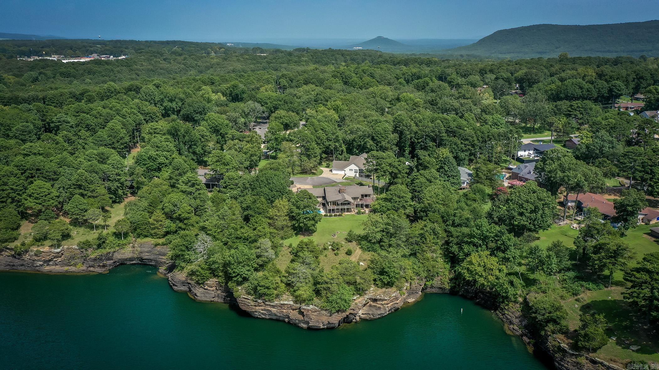 Riviera Cove-Lake - Residential