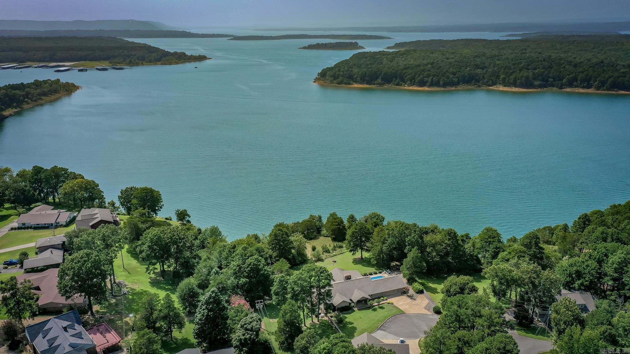 Riviera Cove-Lake - Residential