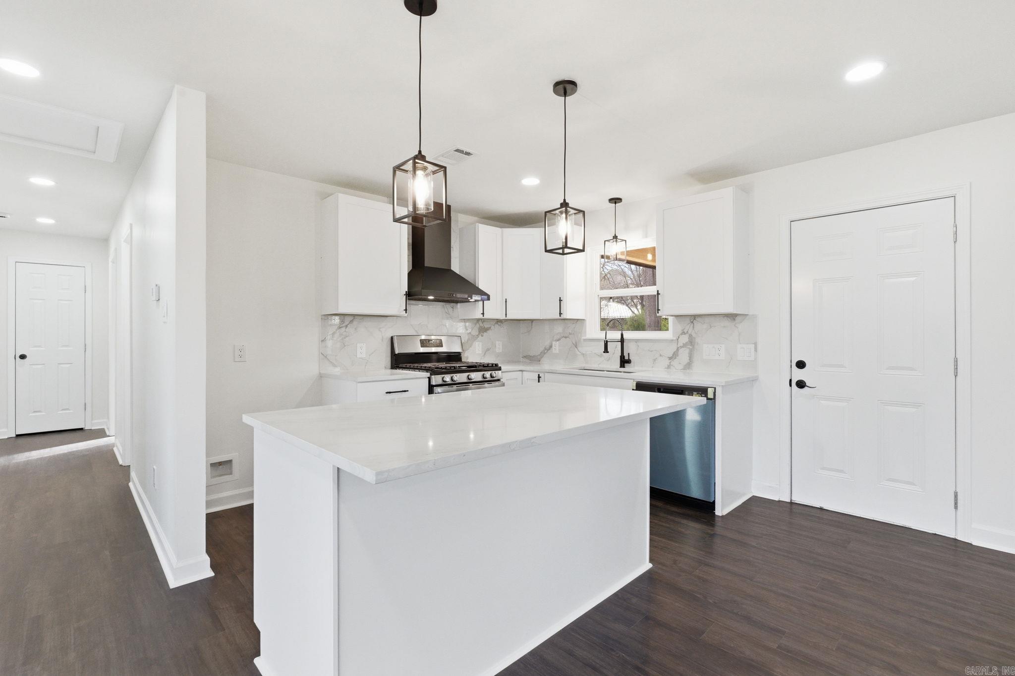 West Markham Street - Residential