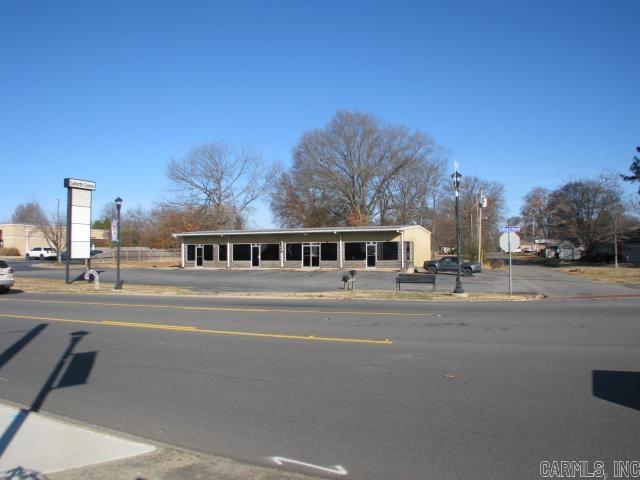 Cabot City Area - Commercial Sale