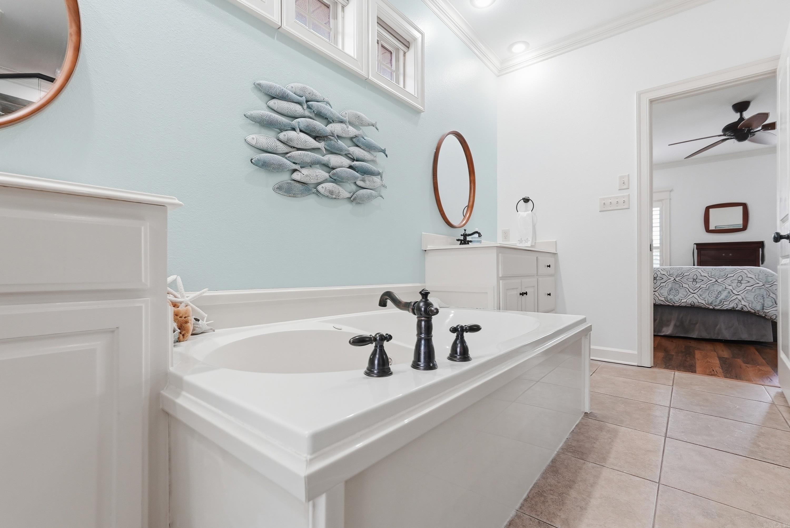 CANTERBURY PLACE - Residential