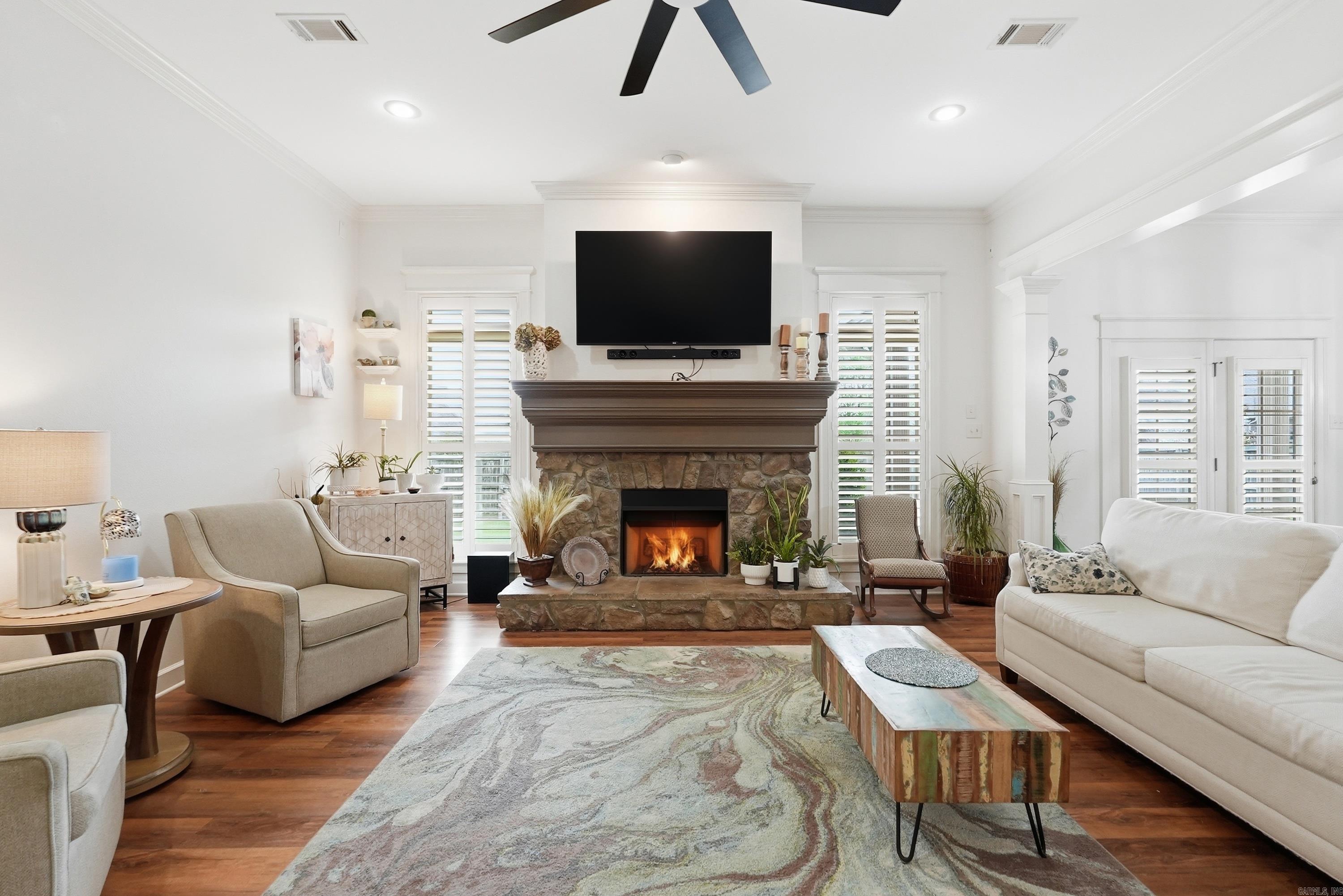 CANTERBURY PLACE - Residential