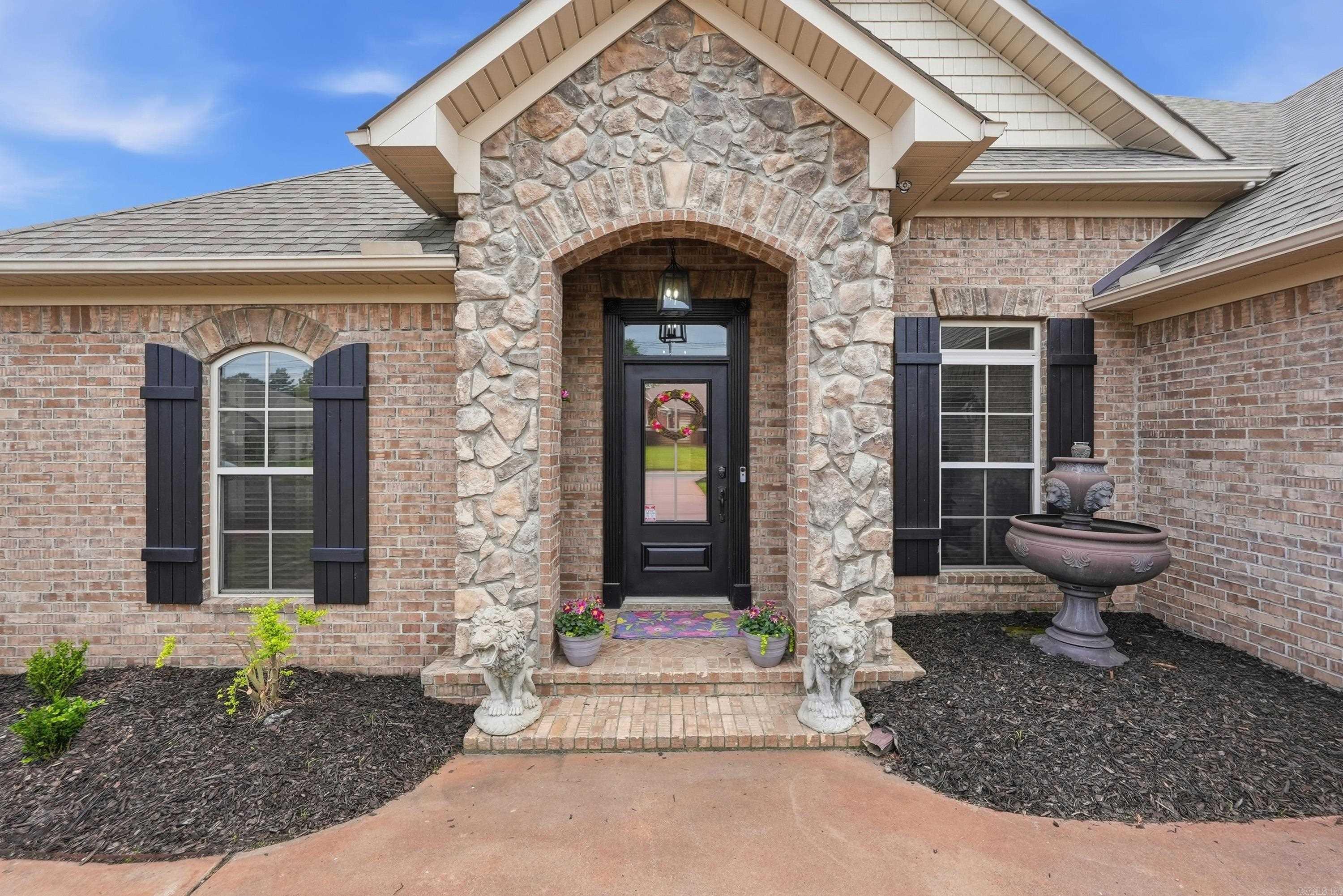 CANTERBURY PLACE - Residential