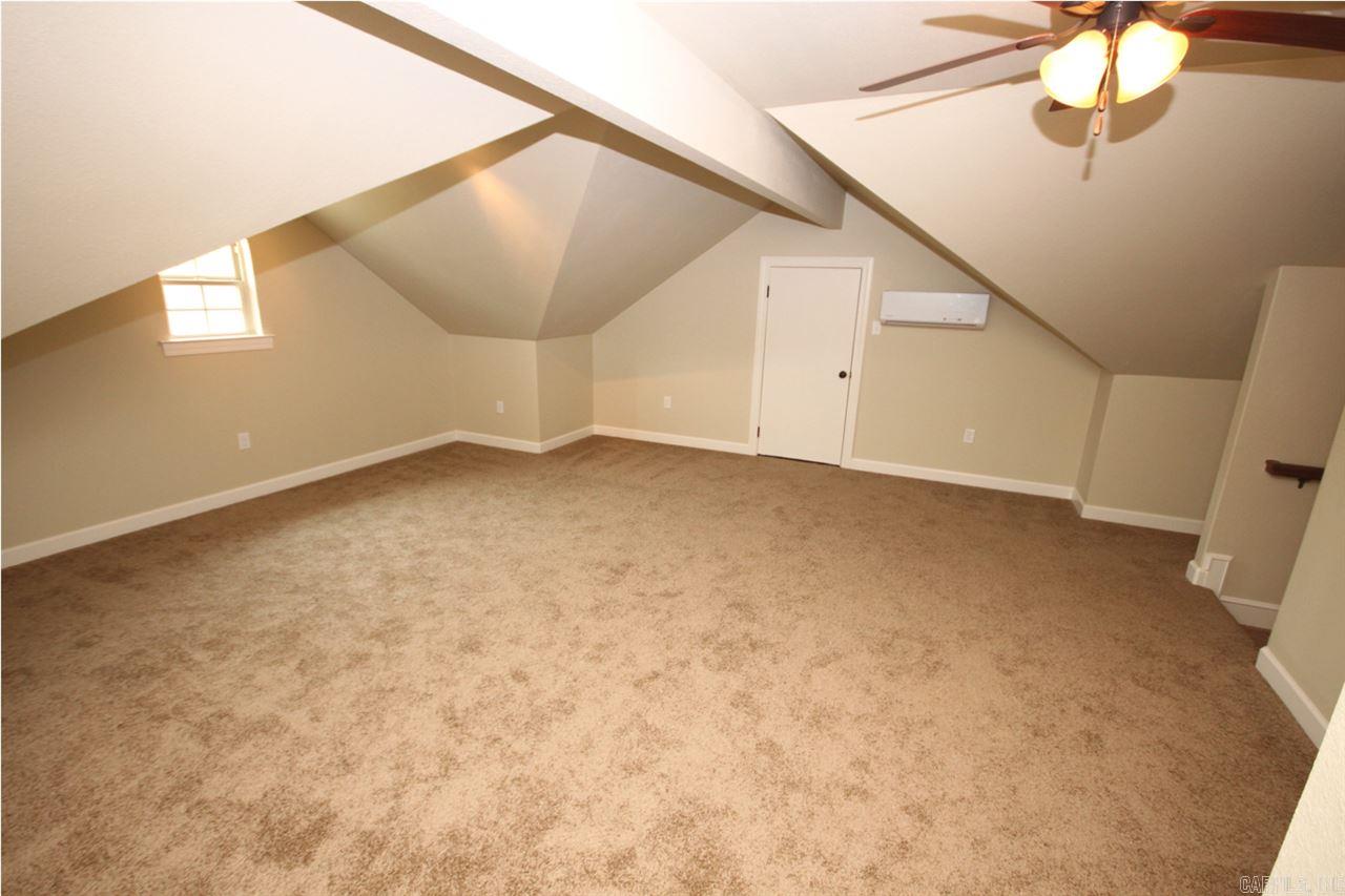 CREEKSIDE ADDN - Residential