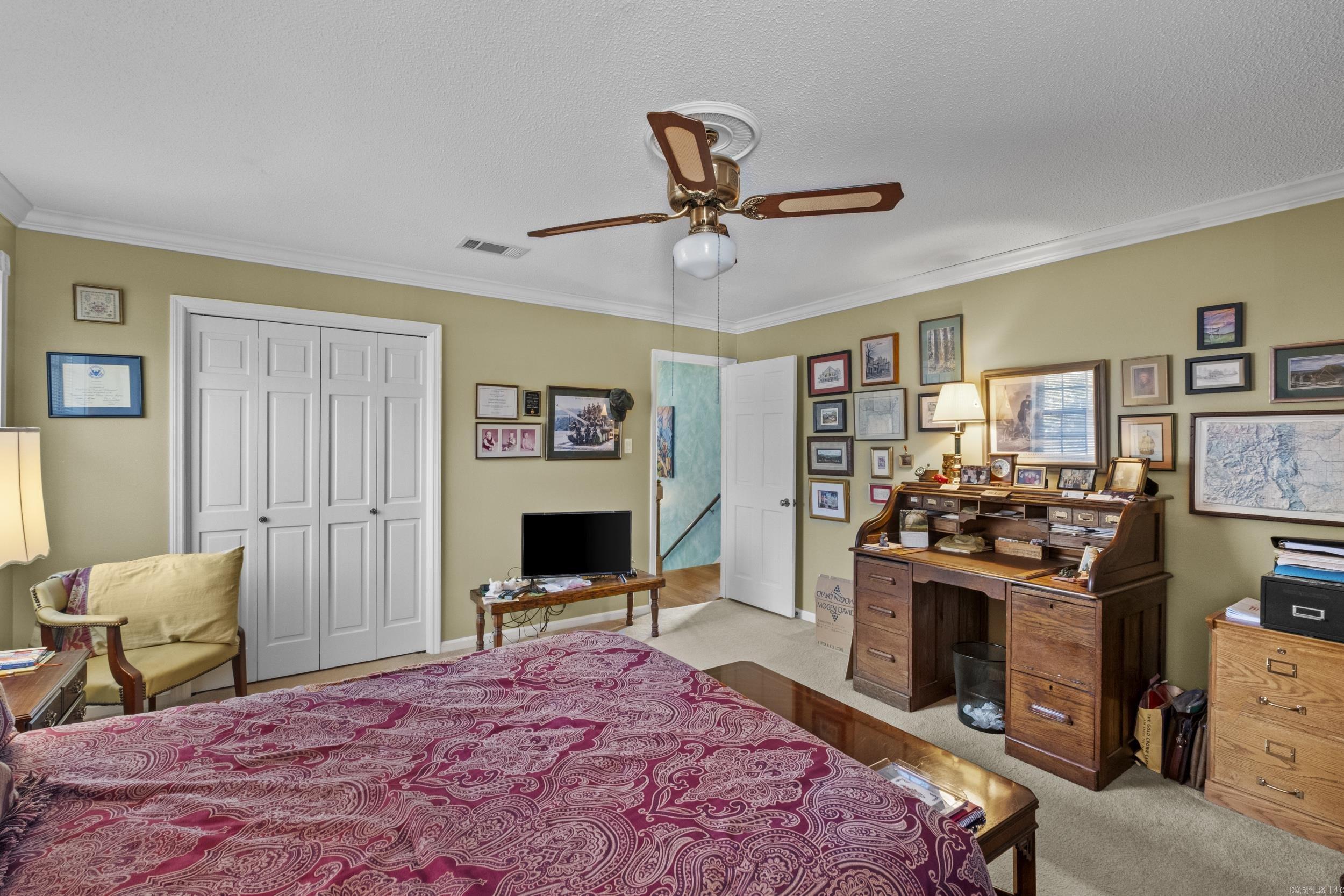 LAKEWOOD NE - Residential