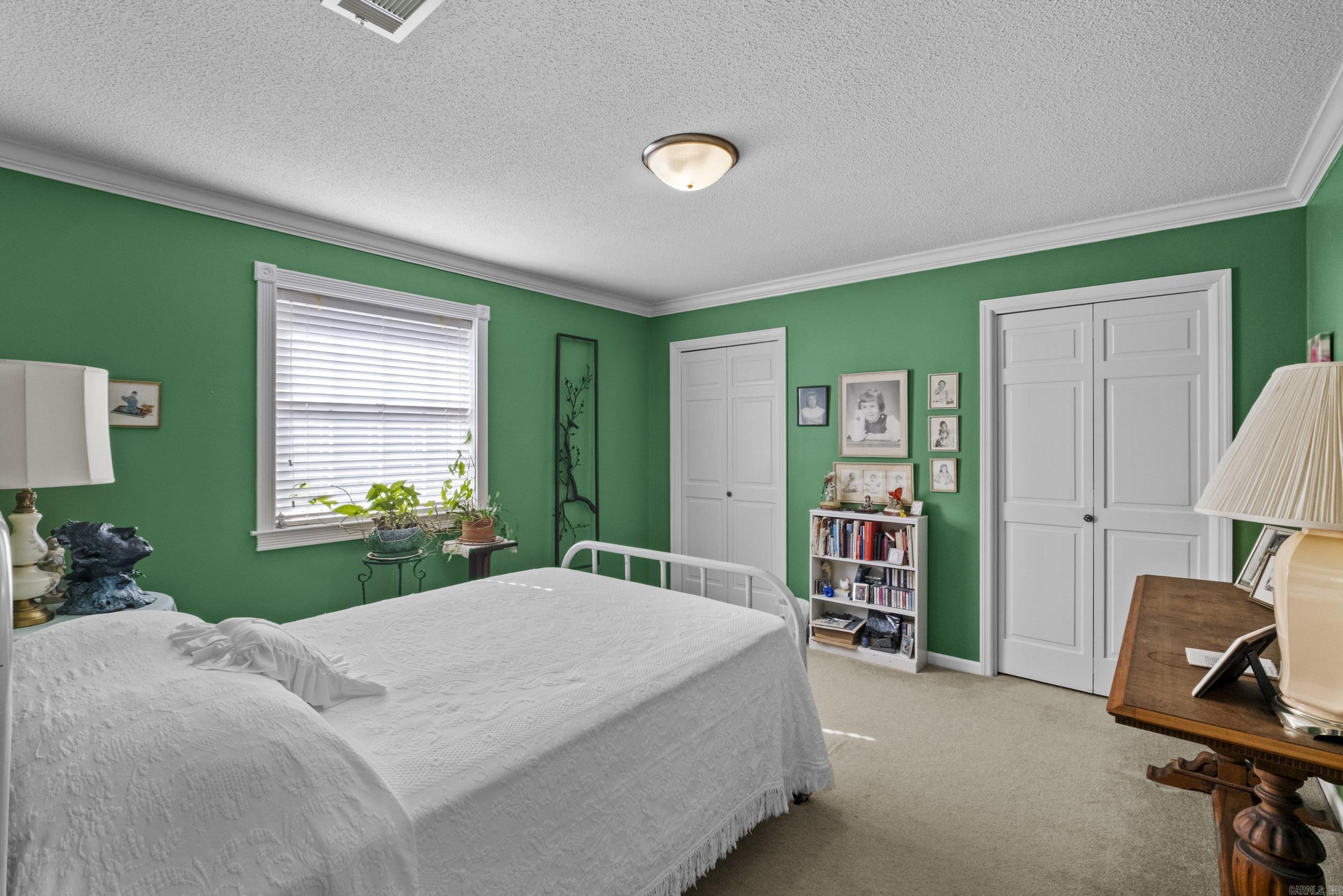 LAKEWOOD NE - Residential