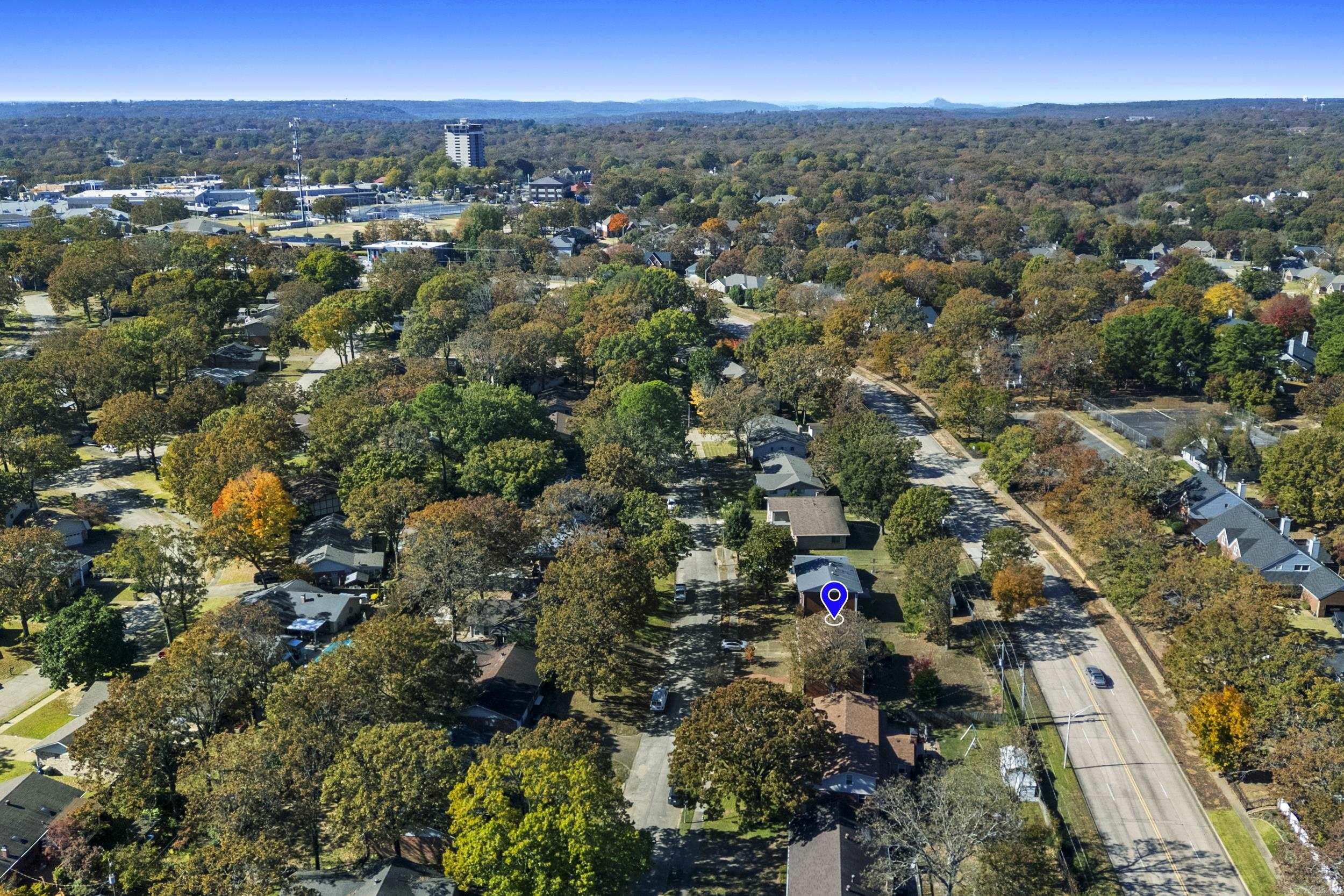 LAKEWOOD NE - Residential