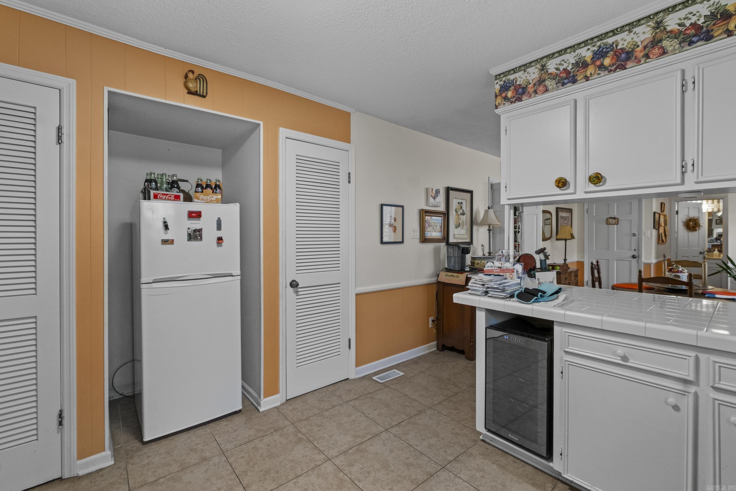 LAKEWOOD NE - Residential