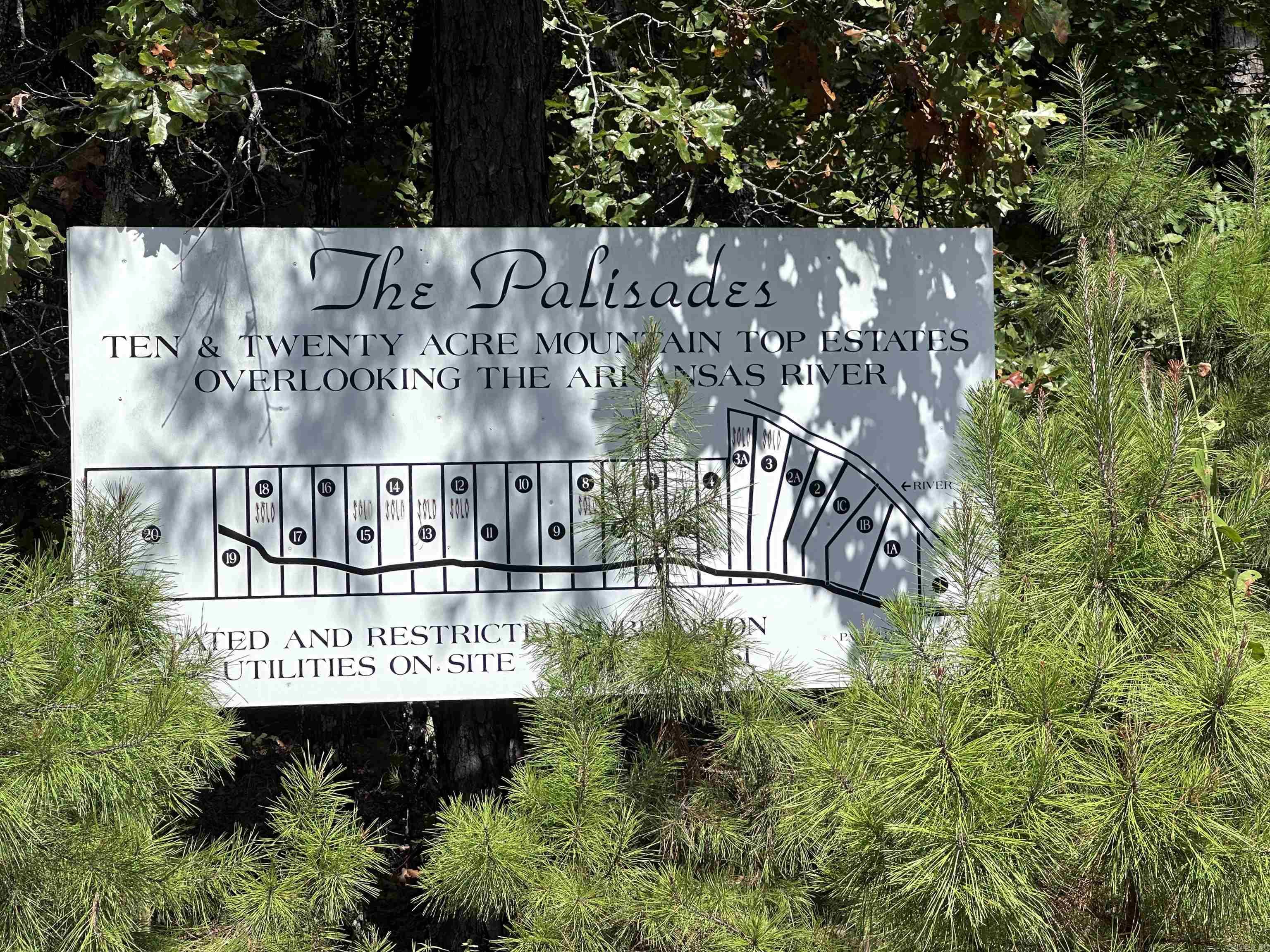 Palisades - Land