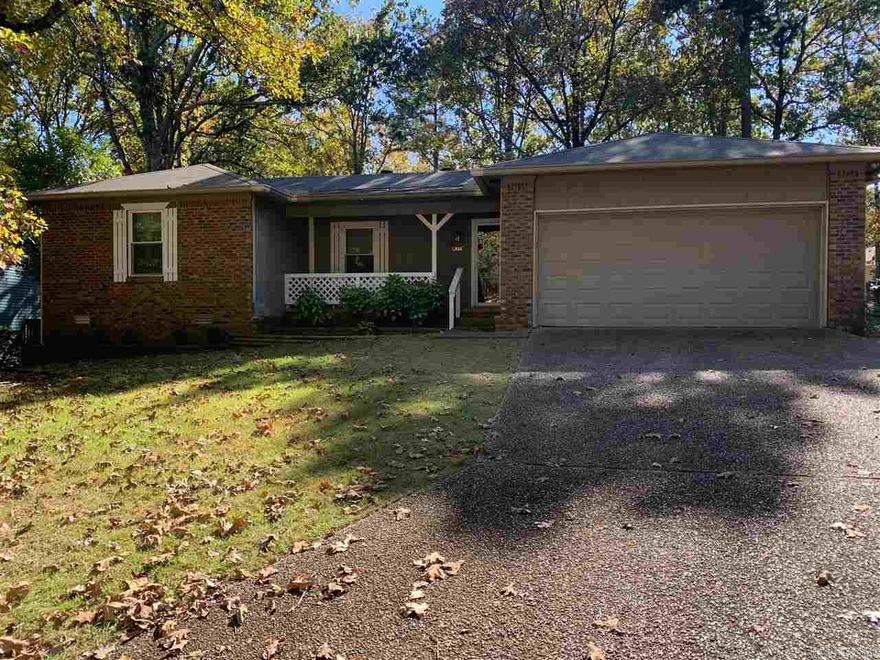 Real Property Management Central AR. Call 501=222=1009 today to schedule a self-showing and visit our website .rpmcentralar.com to view pictures, full video walk thru, & to apply online.  Location Location! Wonderful 3br 2ba w/1450sq ft just off S Bowman Rd and Kanis Rd in West Little Rock. $1450/mo and $1450 deposit and fees.  laminate & tile floors (no carpet), granite counters in kitchen, gas stove, microwave, fridge, dw, privacy fenced back yd with deck. *Bonus room not included in square footage.