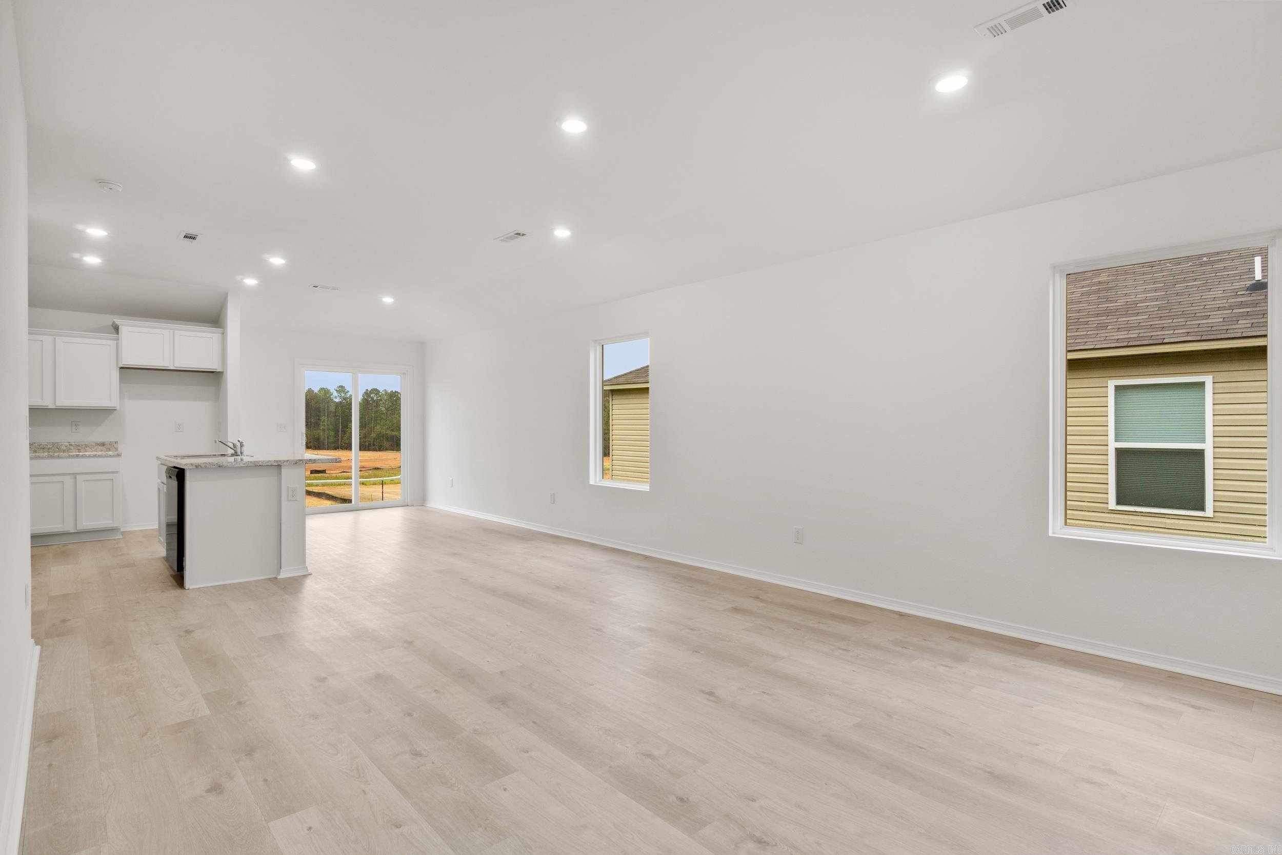 THE MEADOWS - Residential