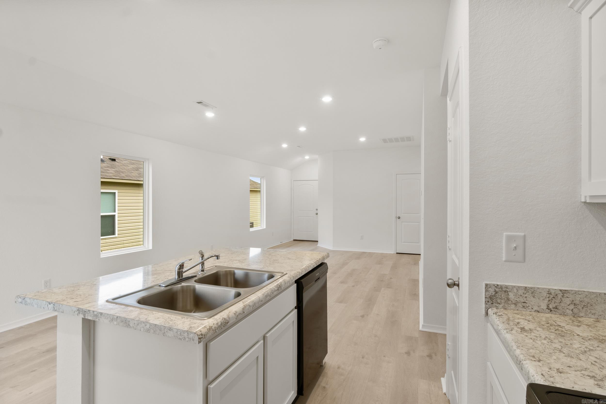 THE MEADOWS - Residential