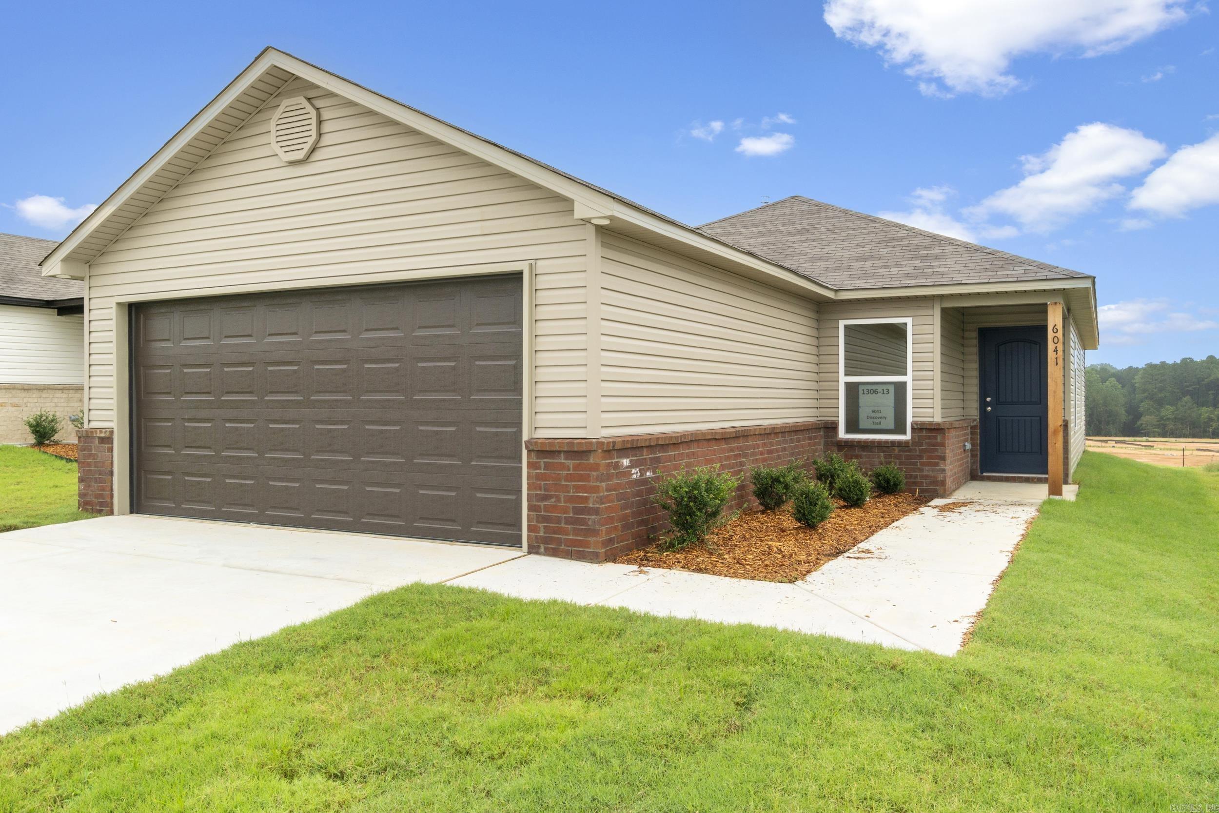 THE MEADOWS - Residential