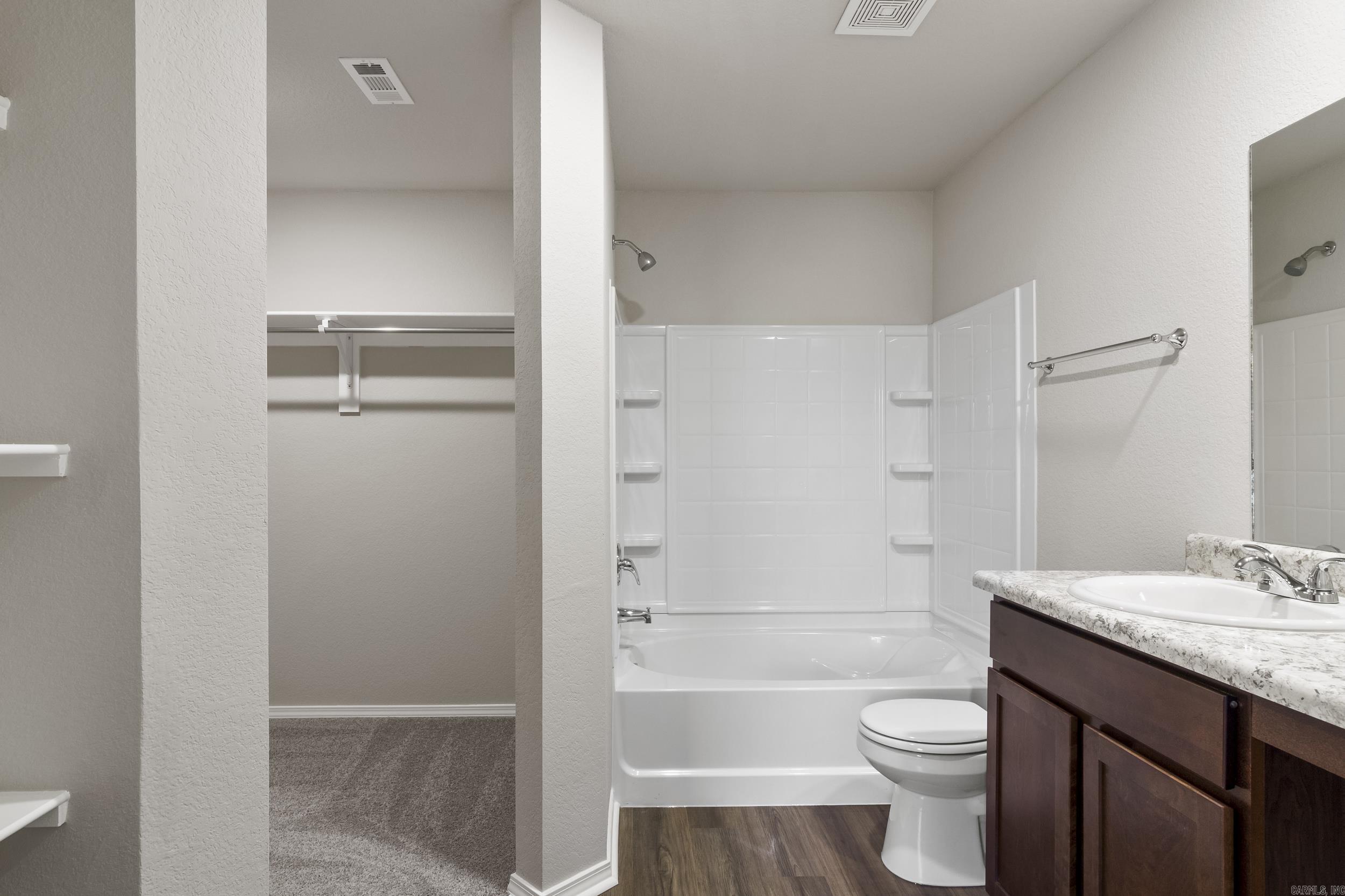 THE MEADOWS - Residential