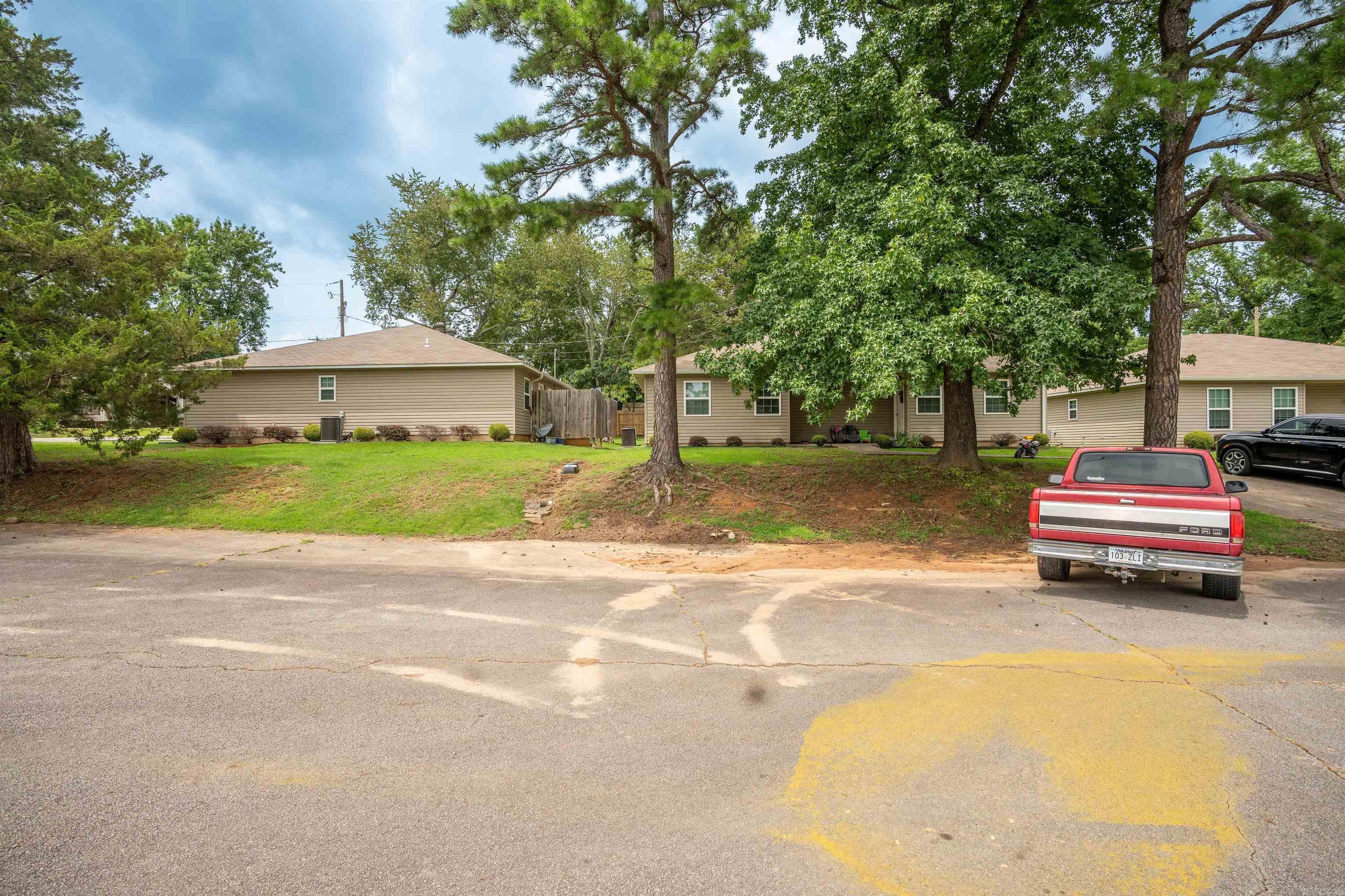 RAILROAD ADDITION - Residential