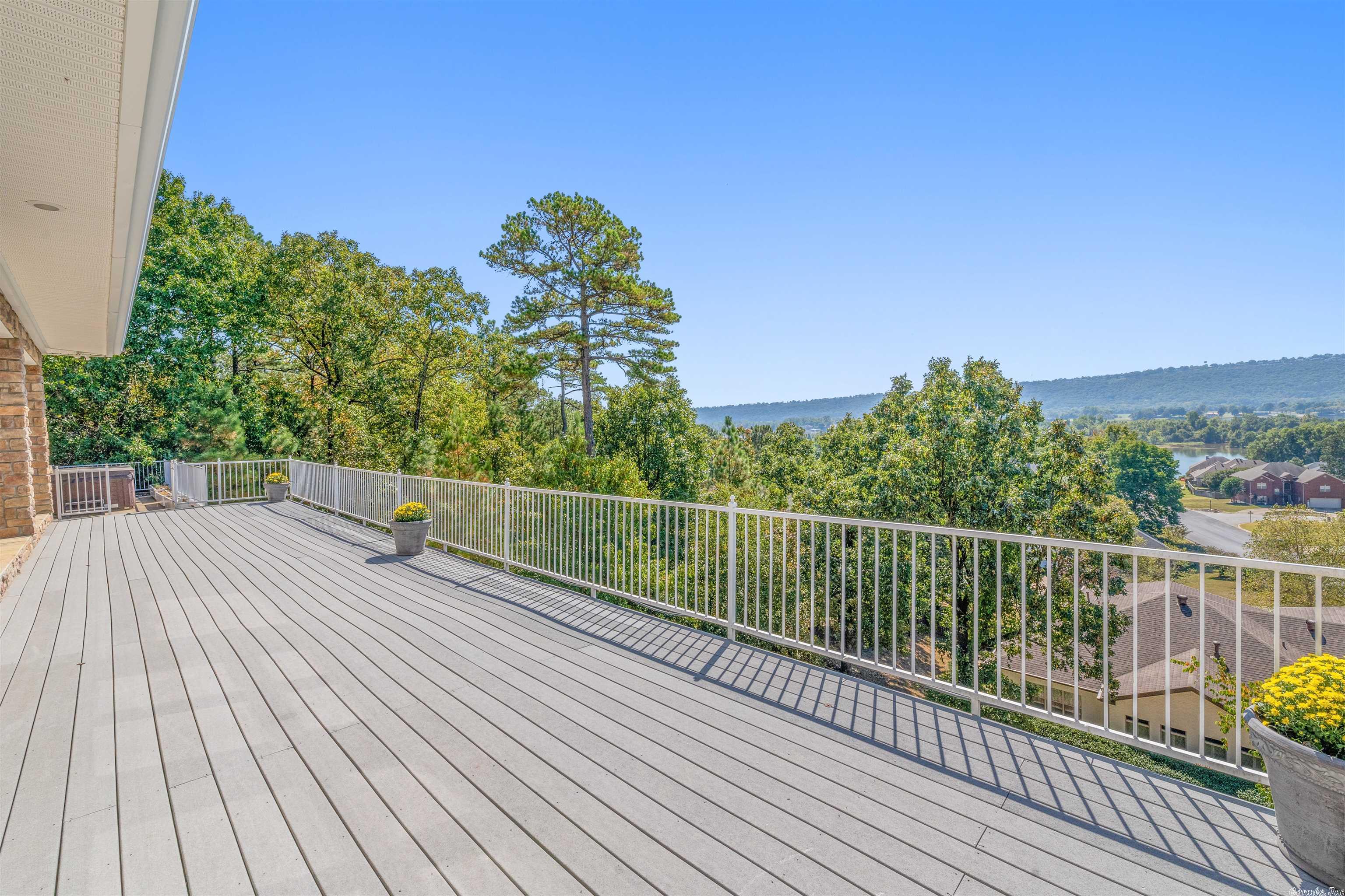 MAUMELLE HEIGHTS - Residential