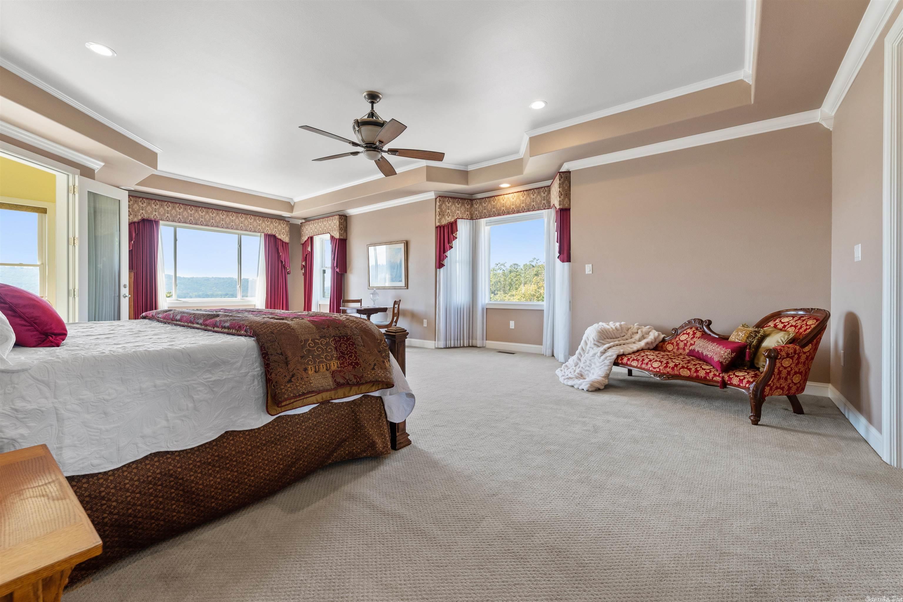 MAUMELLE HEIGHTS - Residential