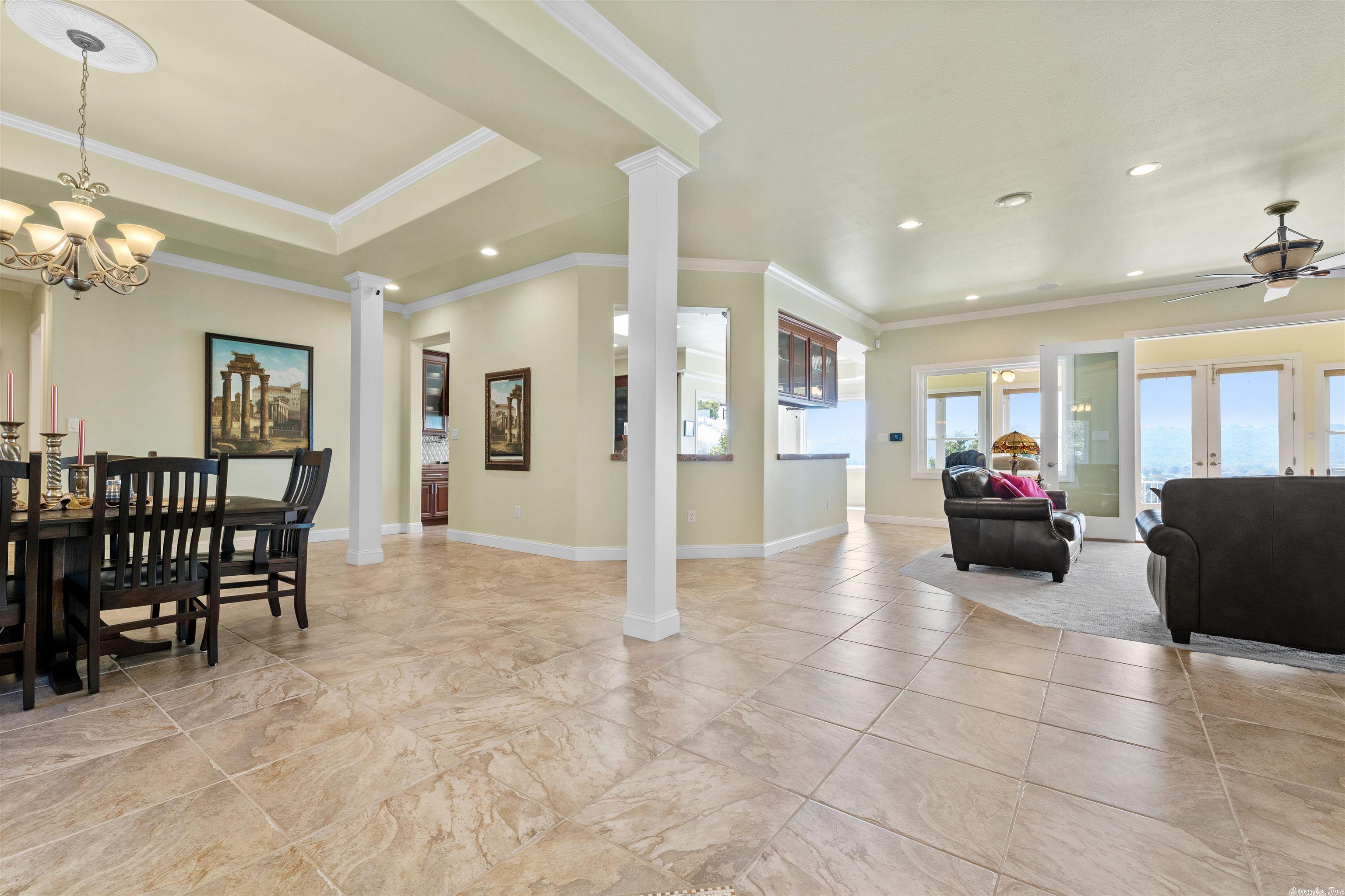 MAUMELLE HEIGHTS - Residential