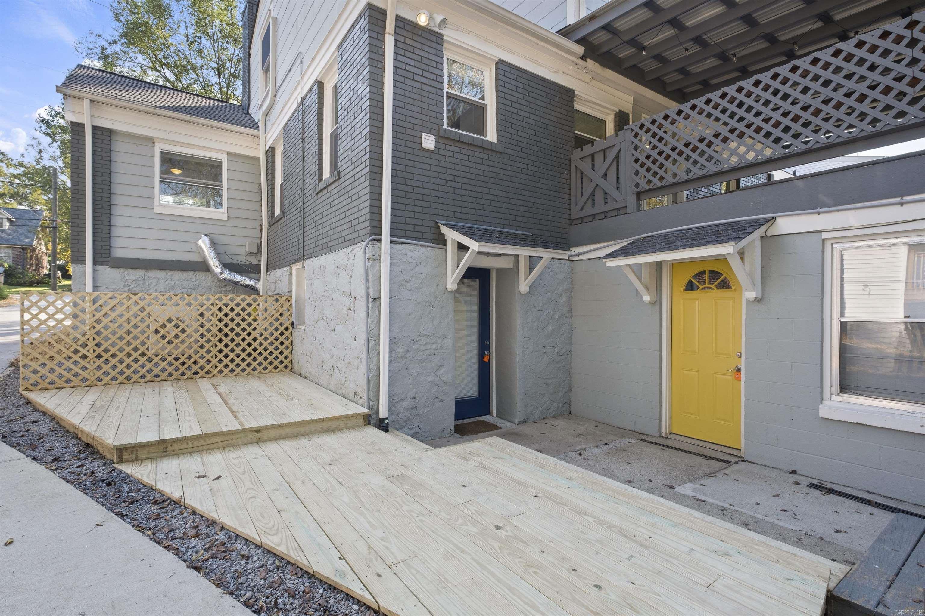 Inglewood - Residential Lease