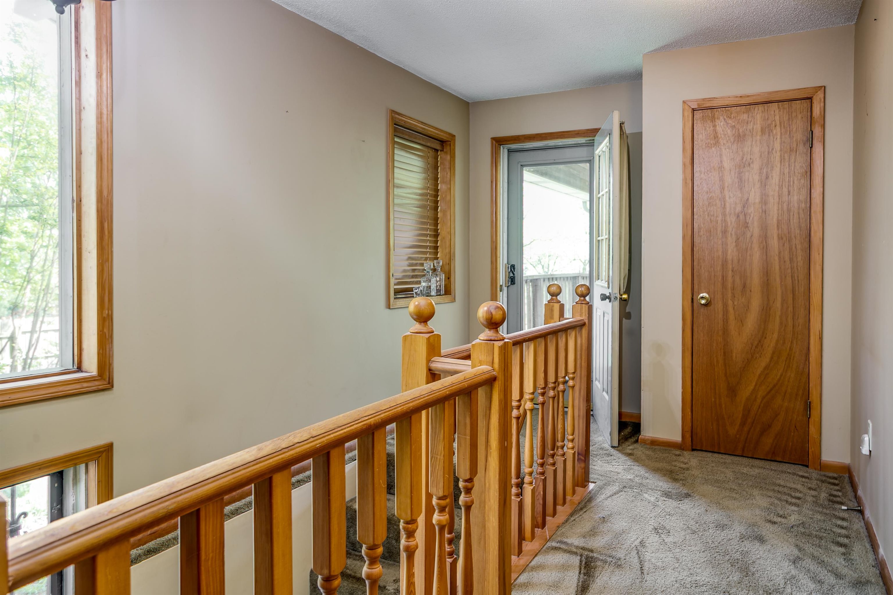 LAKE LORADO HEIGHTS - Residential