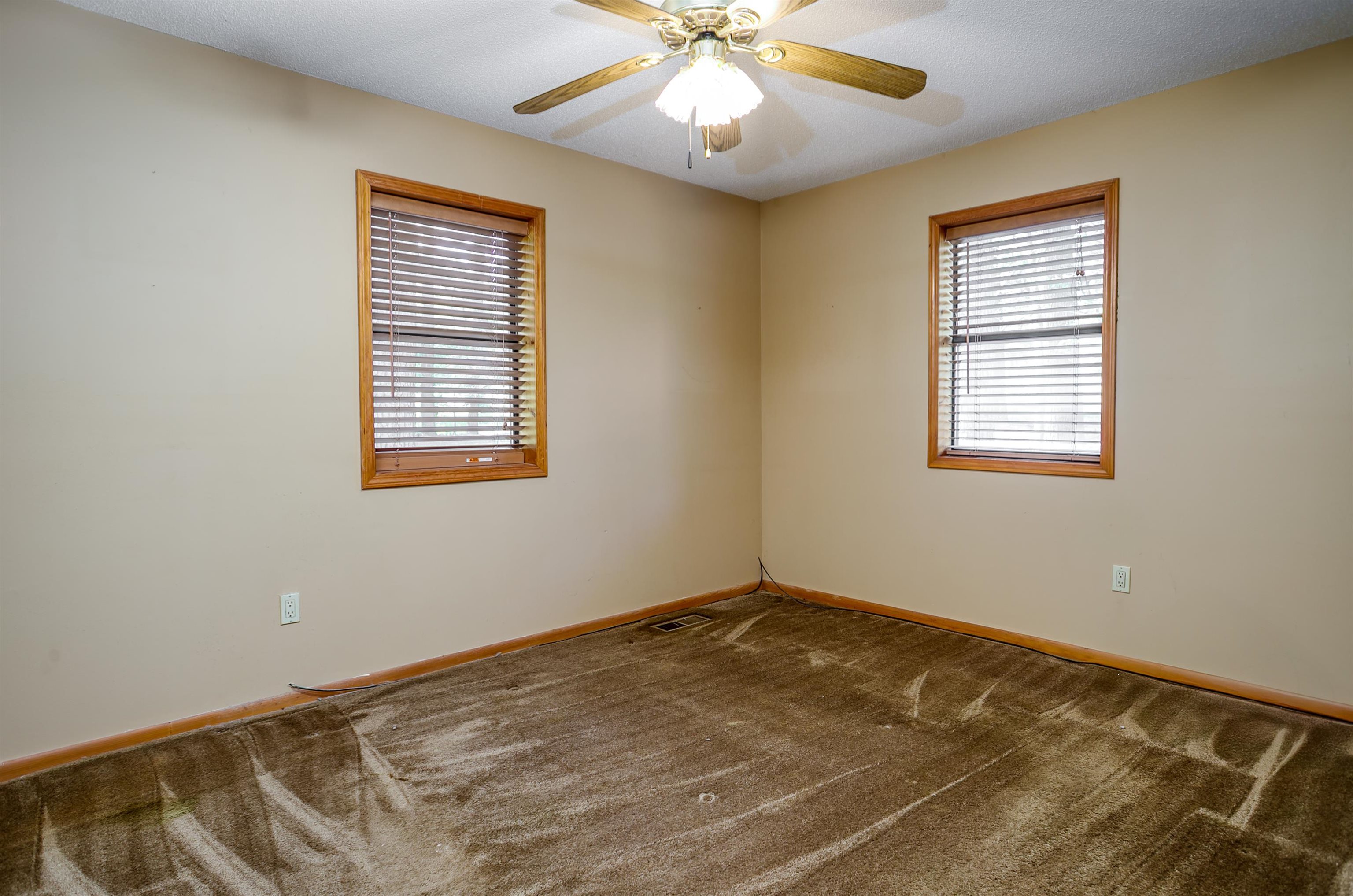 LAKE LORADO HEIGHTS - Residential