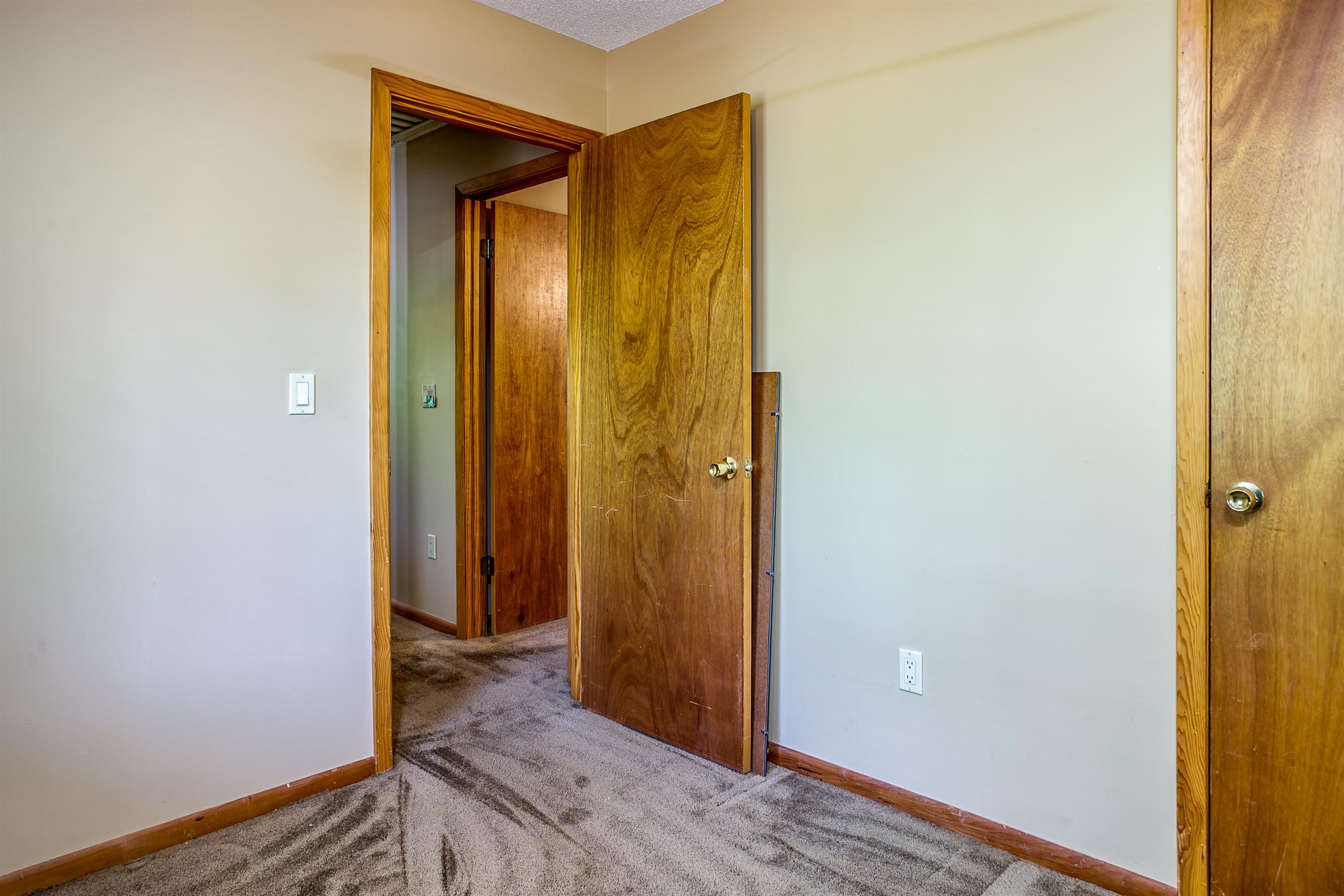 LAKE LORADO HEIGHTS - Residential