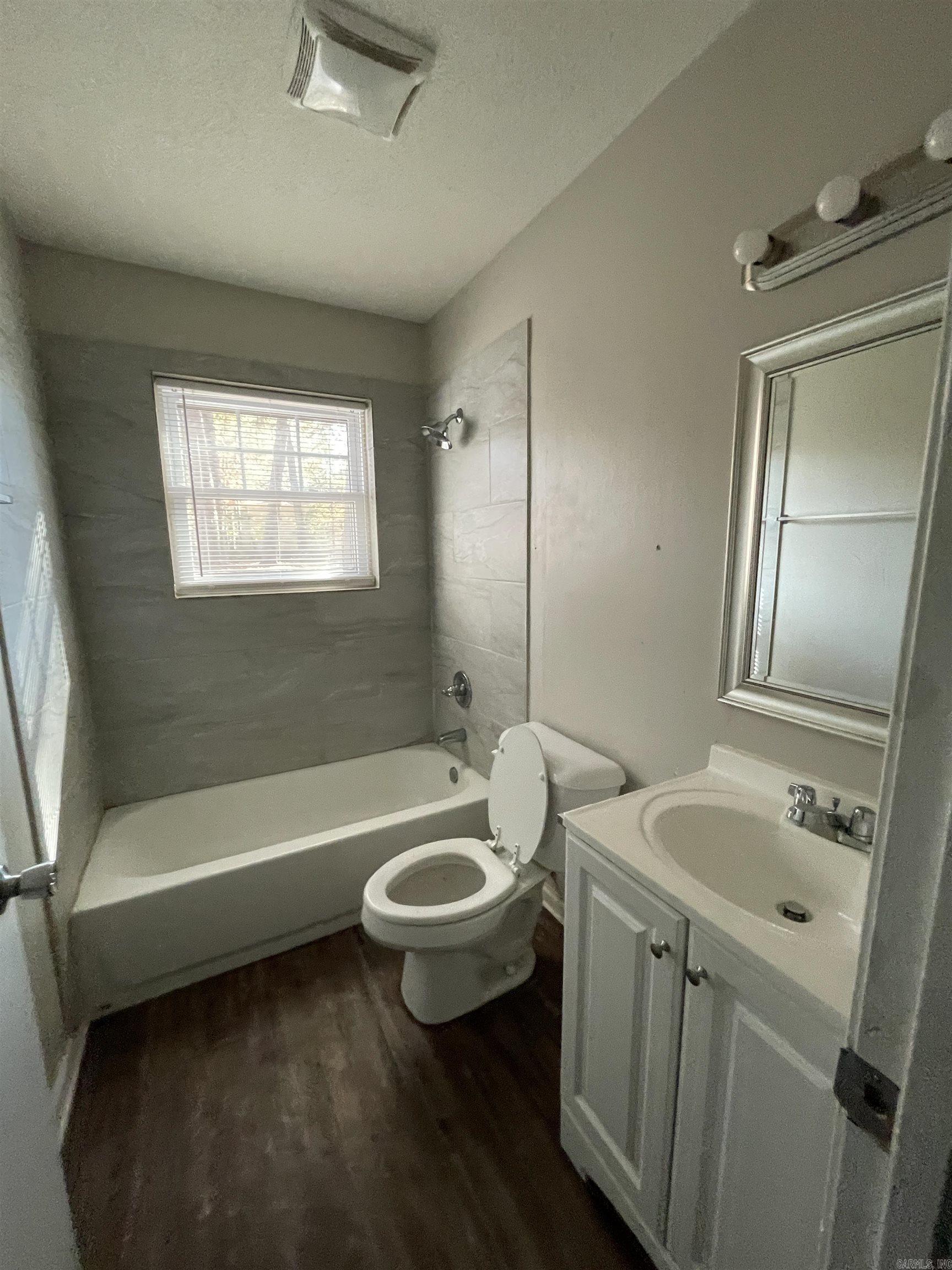 WINDAMERE - Residential