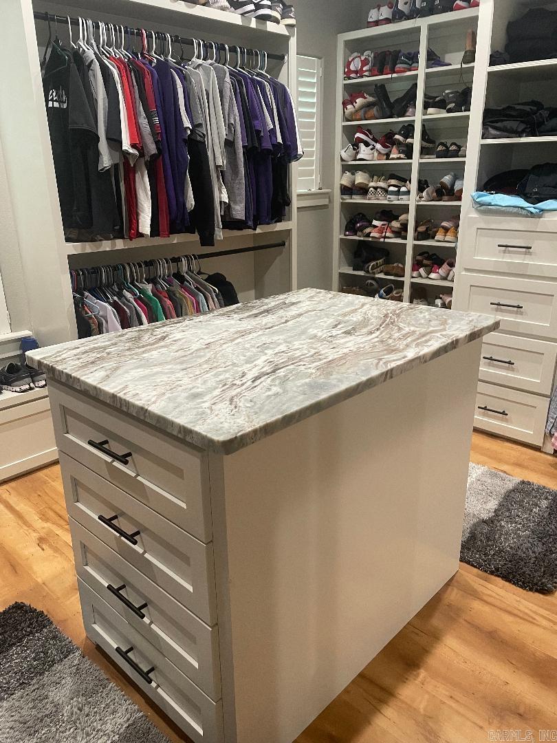 CRESCENT PARK - Residential