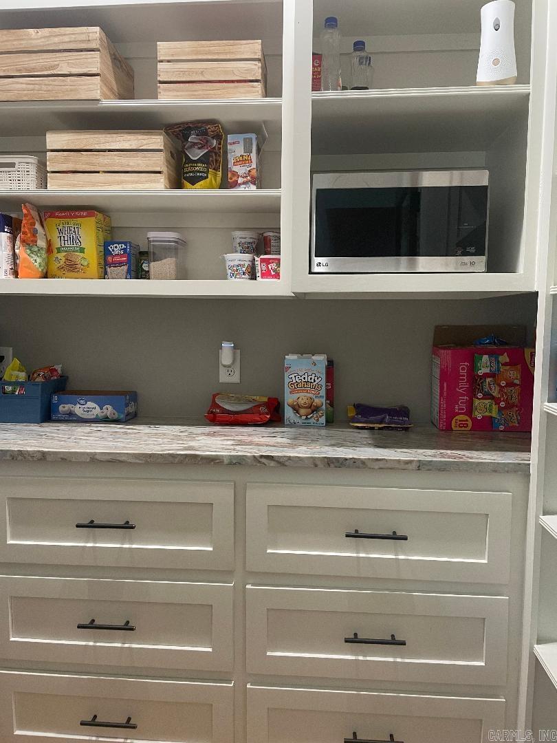 CRESCENT PARK - Residential