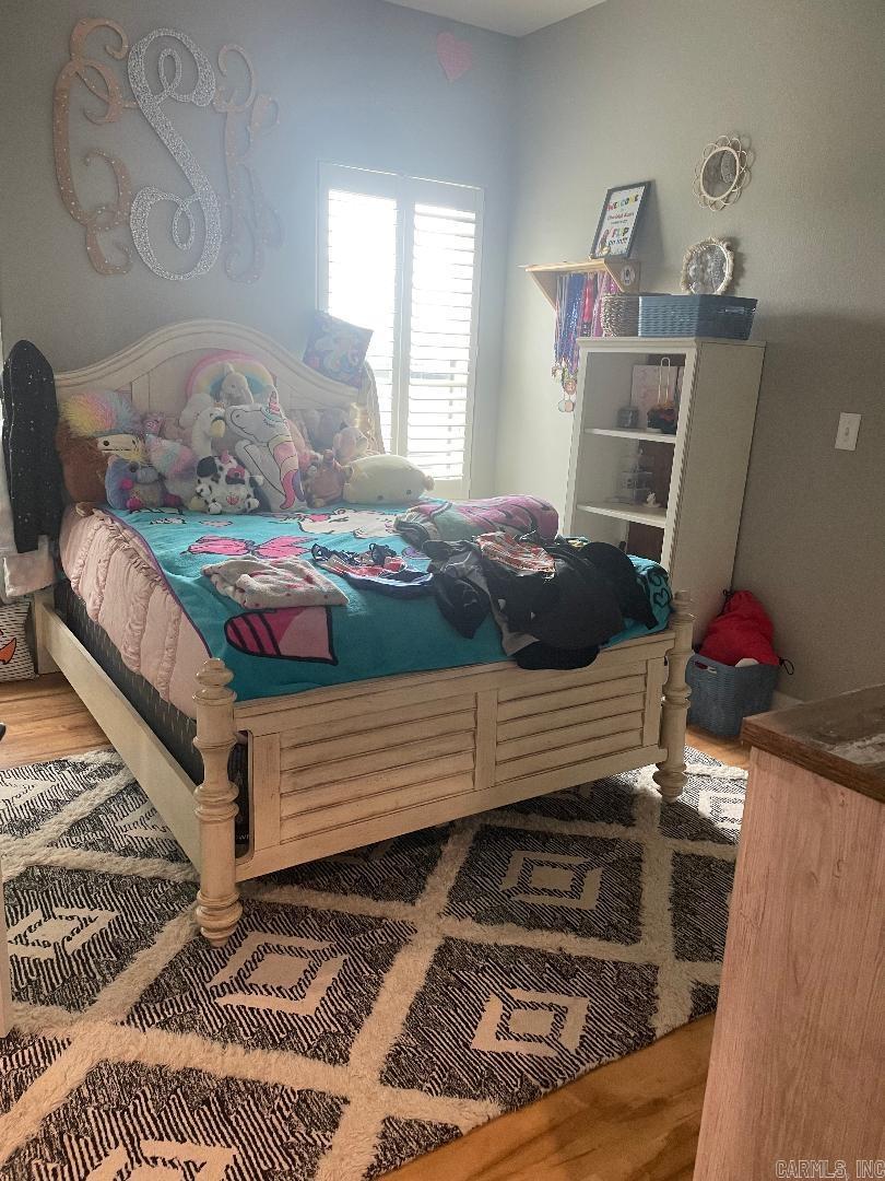 CRESCENT PARK - Residential