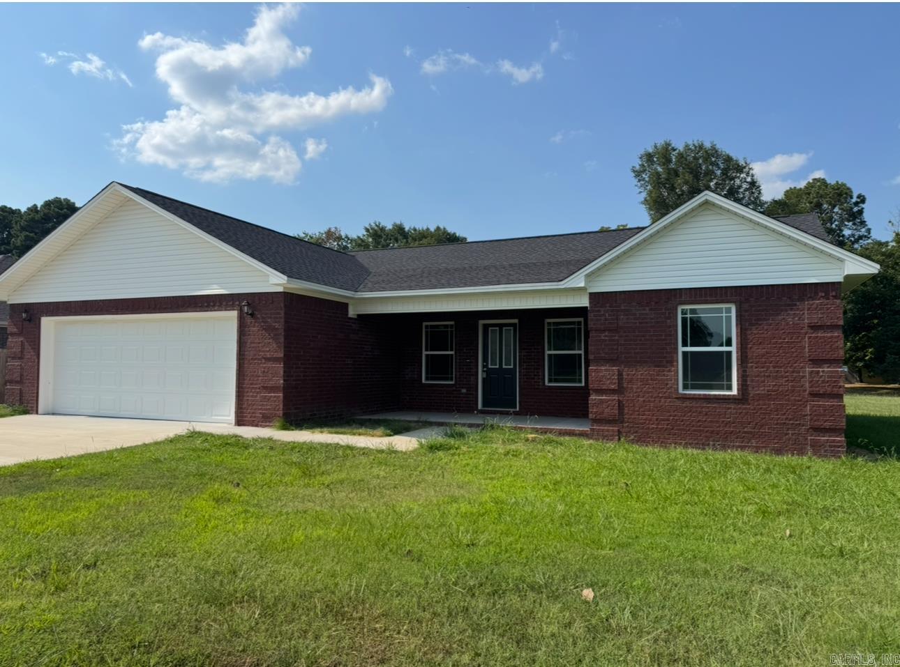 CARDINAL ESTATES - Residential