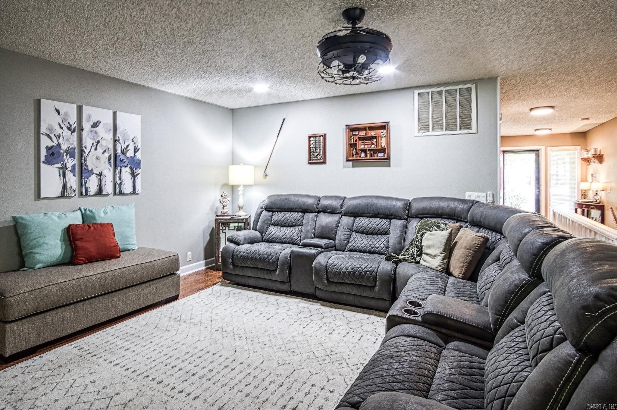 CORONADO COURTS - Residential