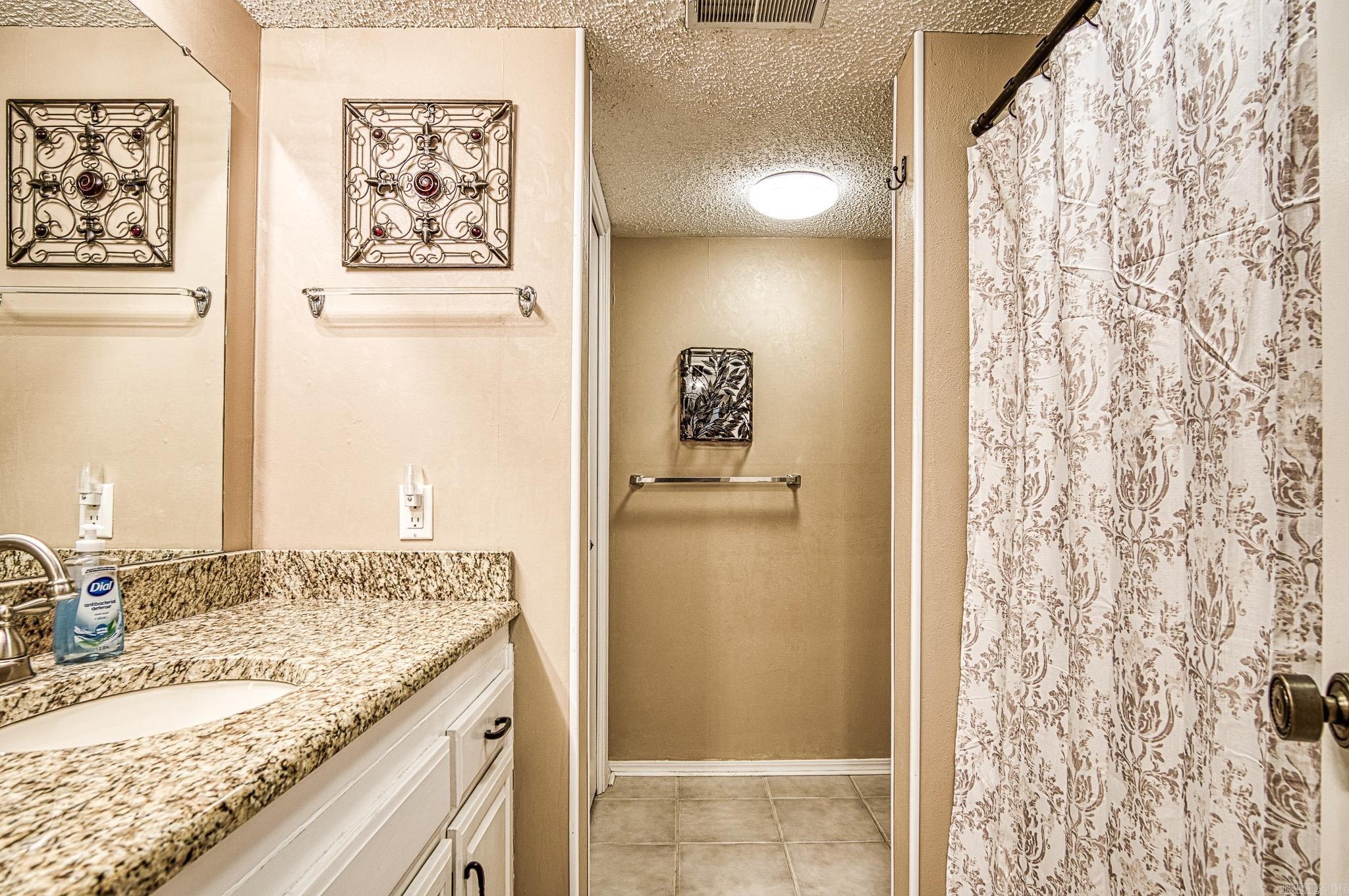 CORONADO COURTS - Residential