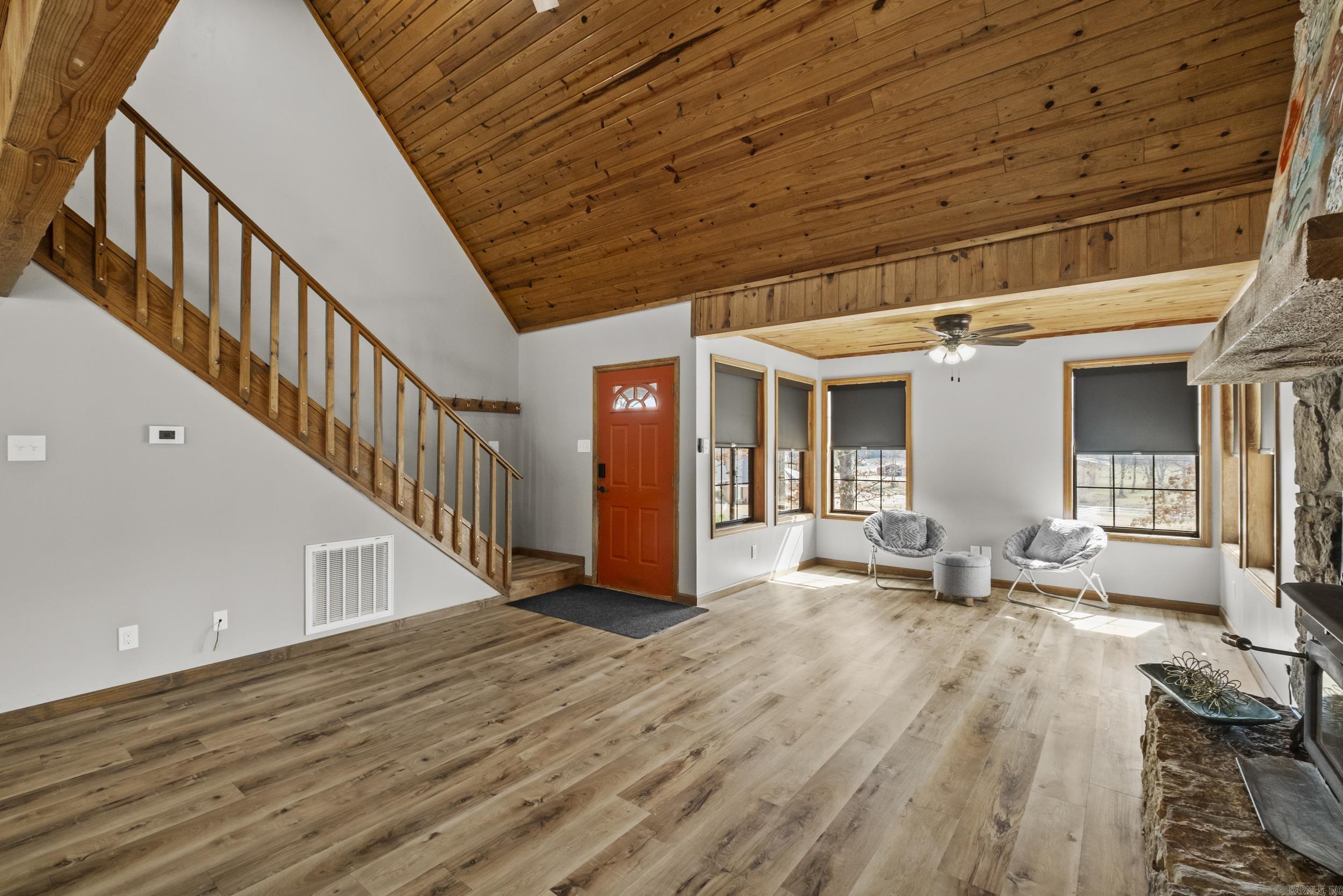 Metes & Bounds - Residential