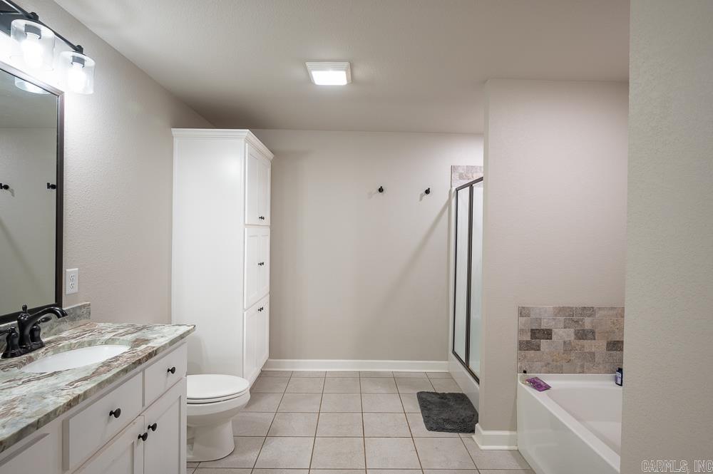 HERITAGE MEADOWS - Residential