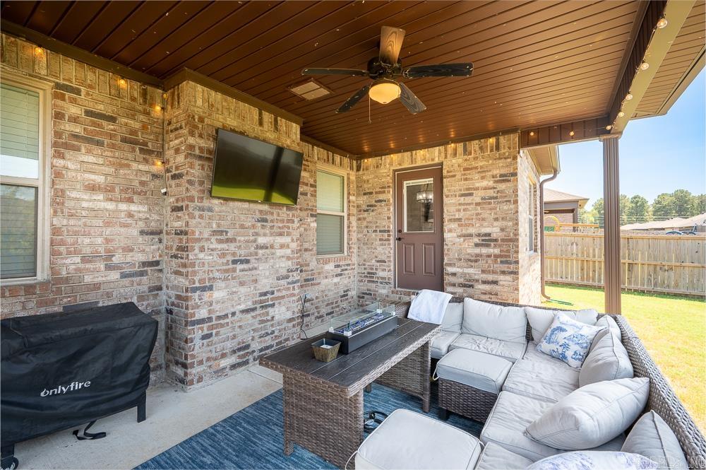 HERITAGE MEADOWS - Residential