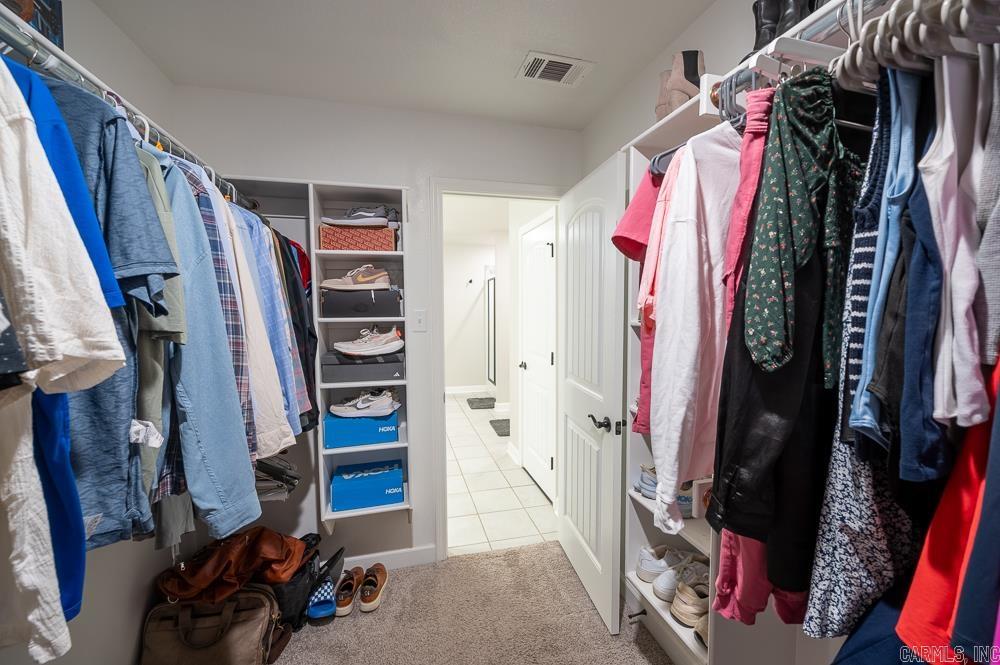 HERITAGE MEADOWS - Residential