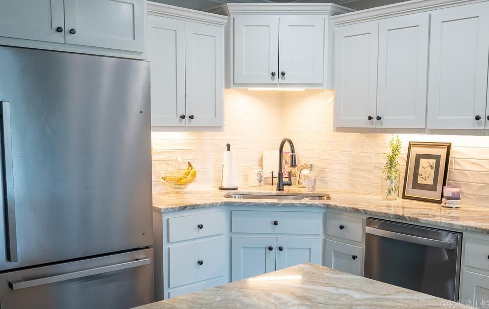 HERITAGE MEADOWS - Residential