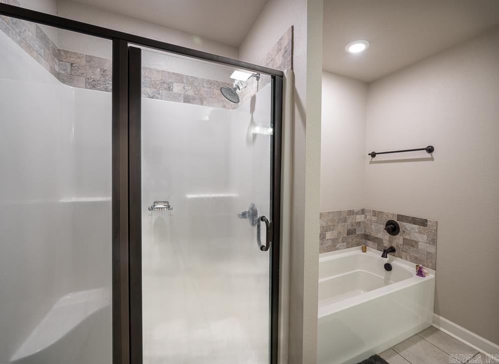 HERITAGE MEADOWS - Residential