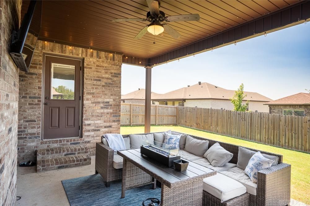 HERITAGE MEADOWS - Residential