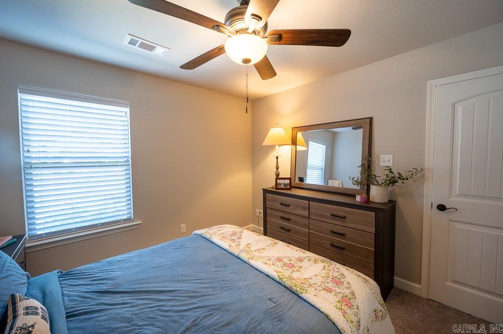 HERITAGE MEADOWS - Residential