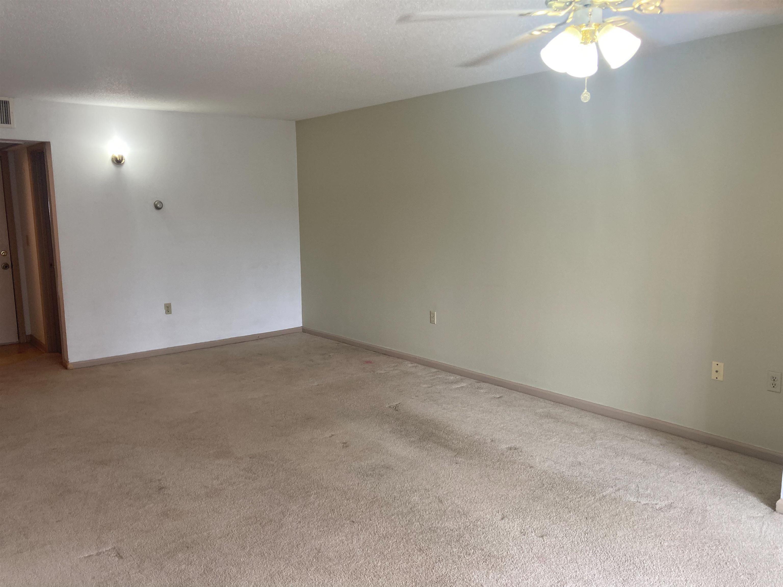 Summerhill Place Condos - Residential Lease