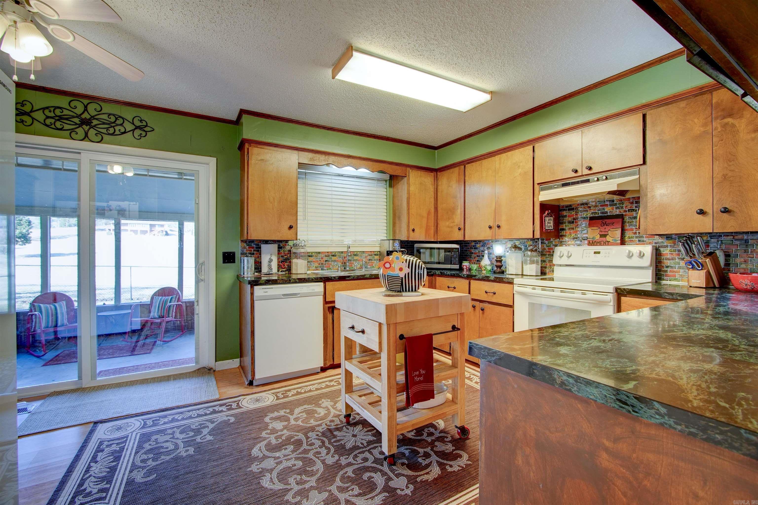 DIAMONDHEAD - Residential