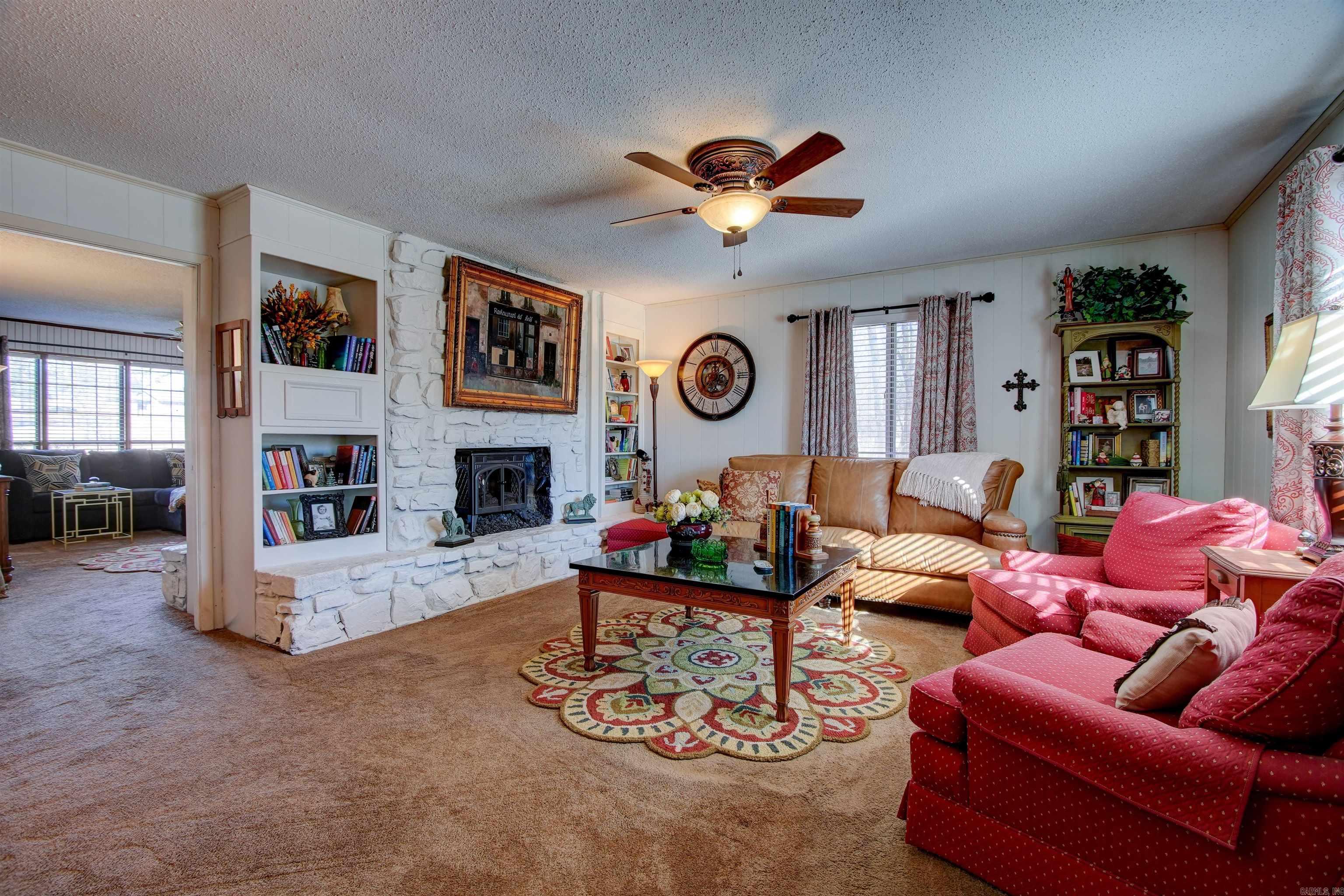 DIAMONDHEAD - Residential