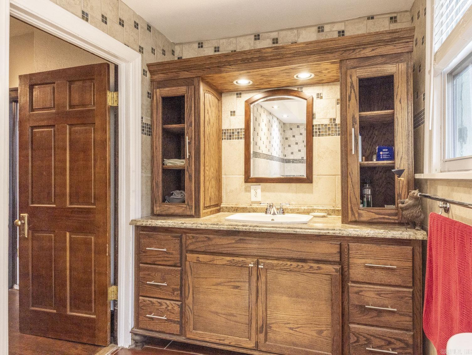 CITY OF LR L11 - Residential