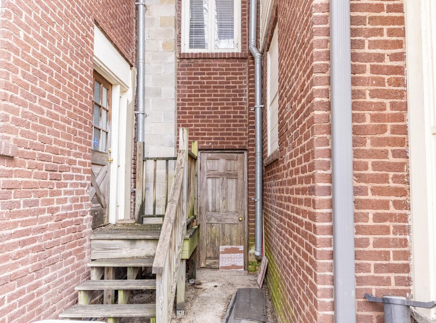 CITY OF LR L11 - Residential