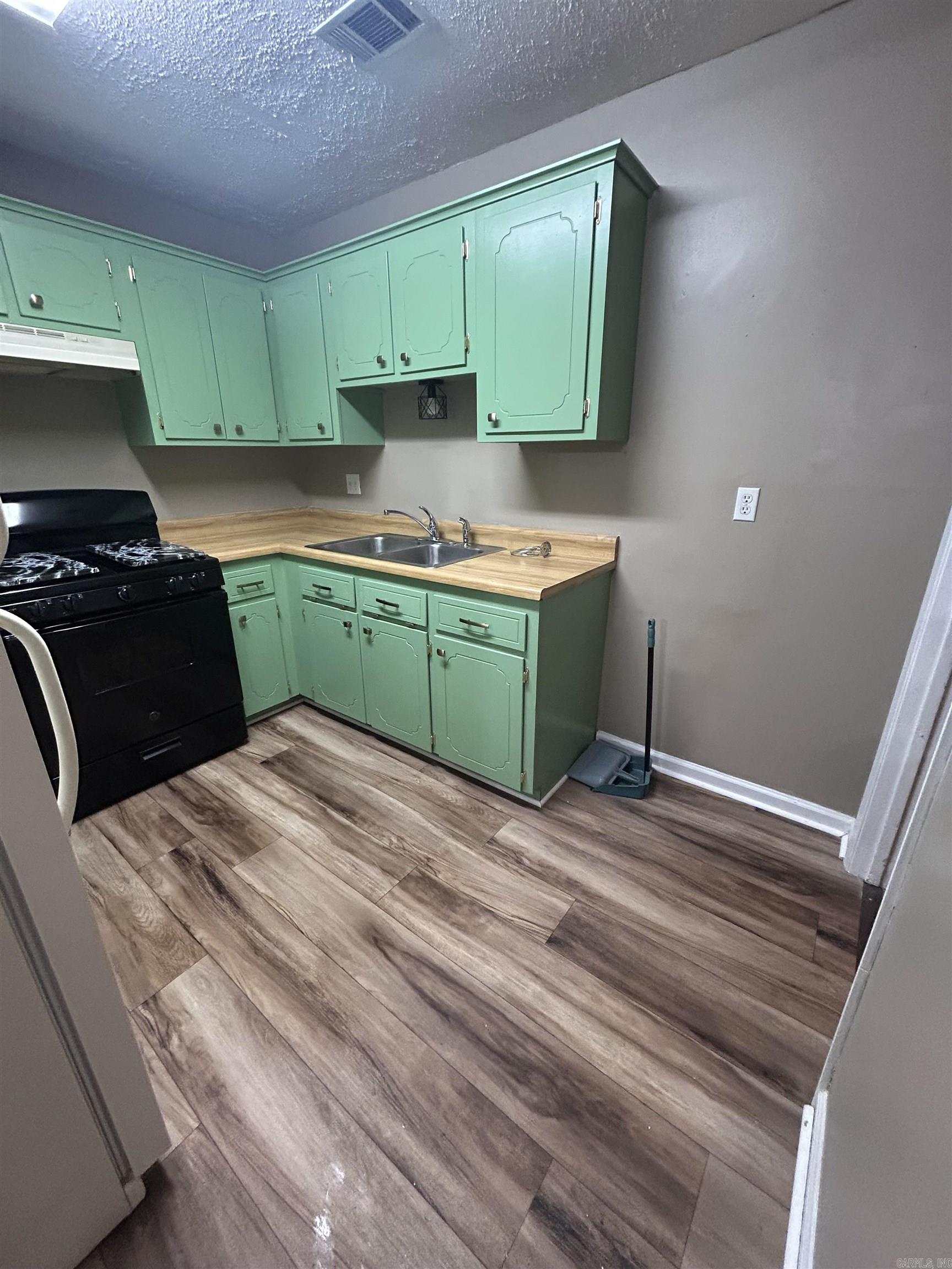 Ridgelea - Residential Lease