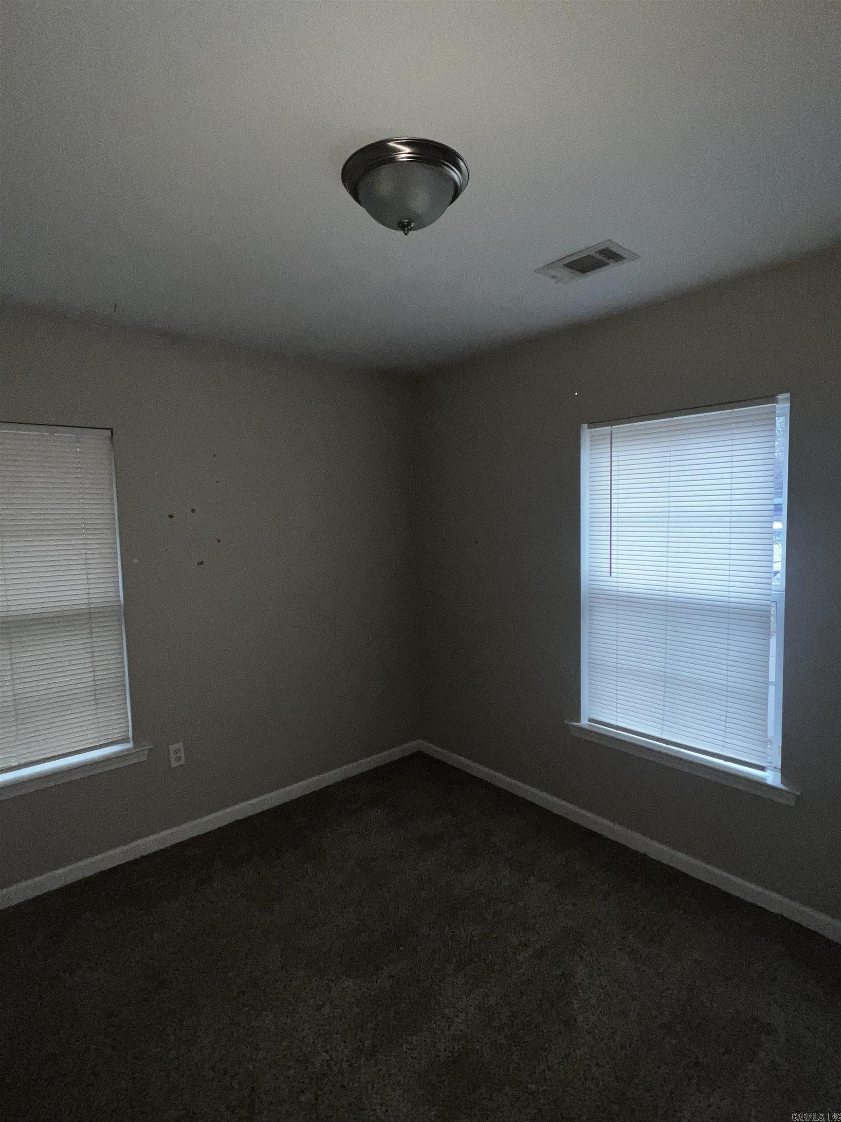 HOLTS INDUSTRIAL - Residential